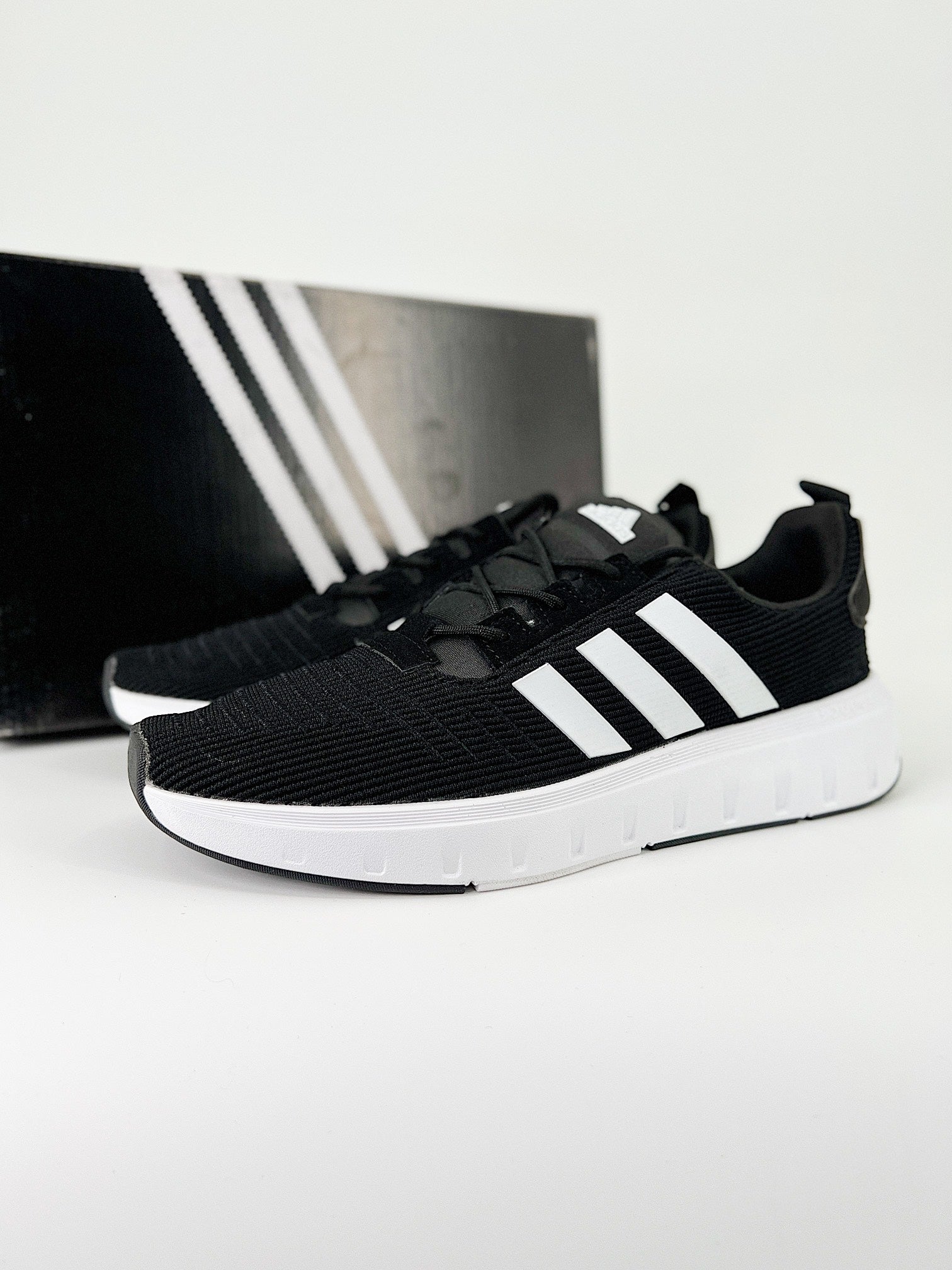Adidas RUN swift black