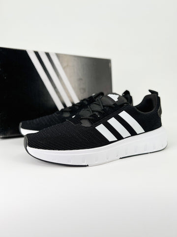 Adidas RUN swift black
