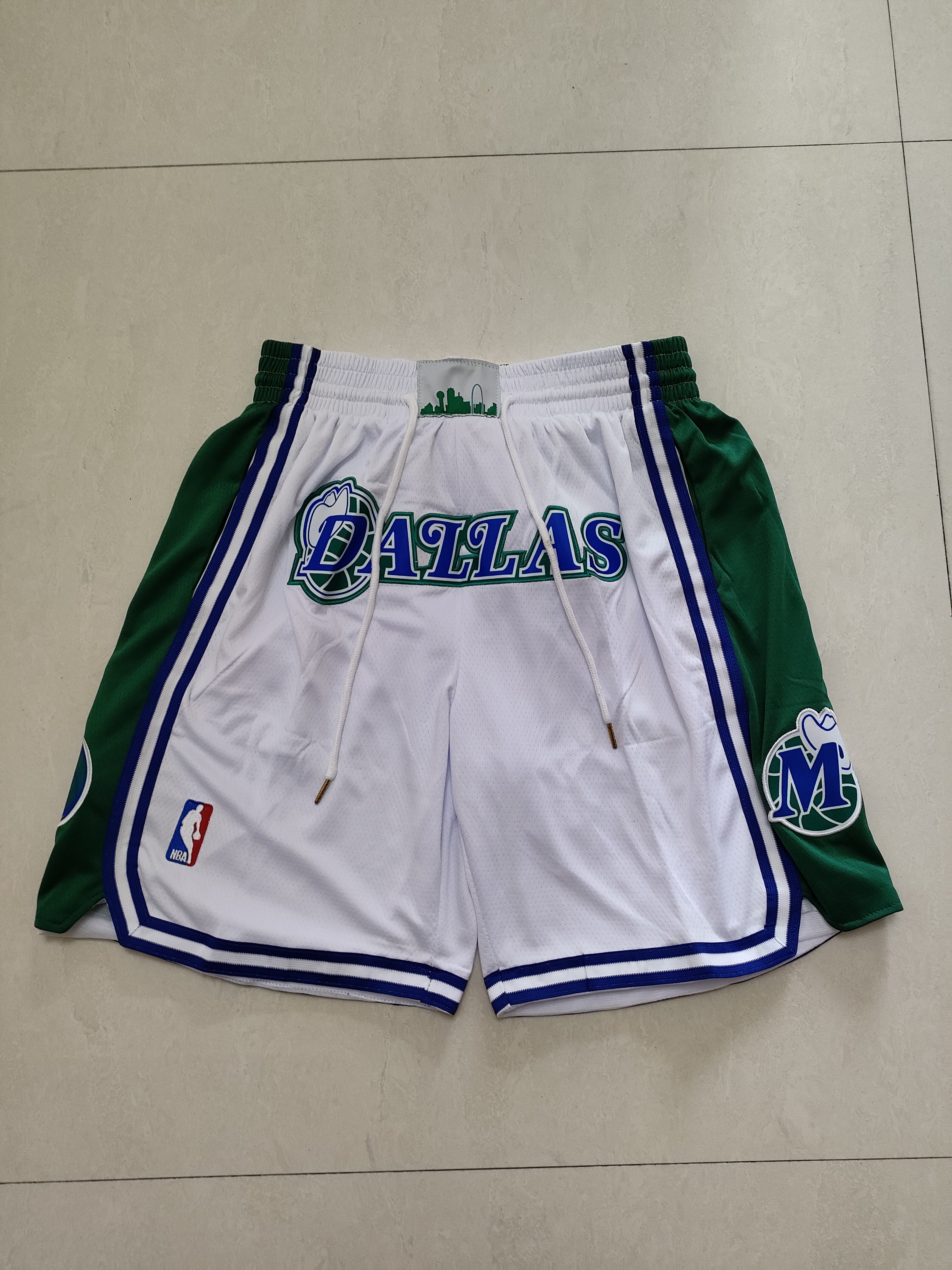 Short Dallas vert-blanc
