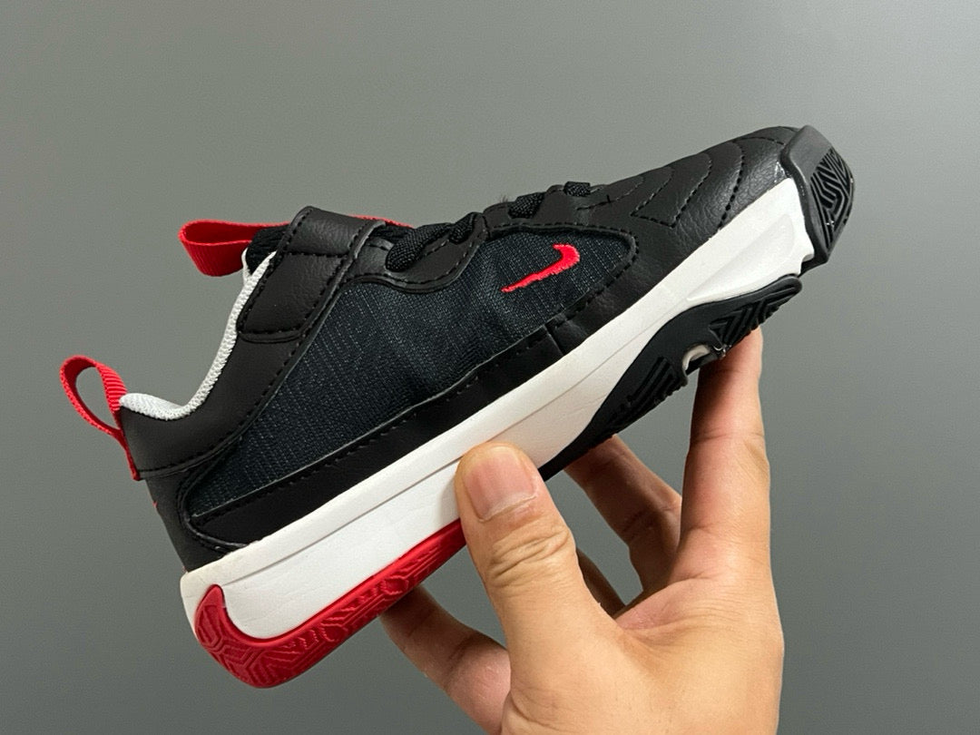 Nike air jordan retro rouge blanc bleu chaussures