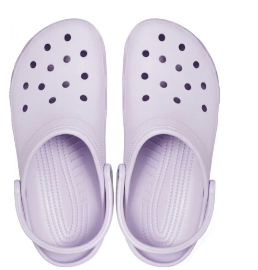 Crocs violets