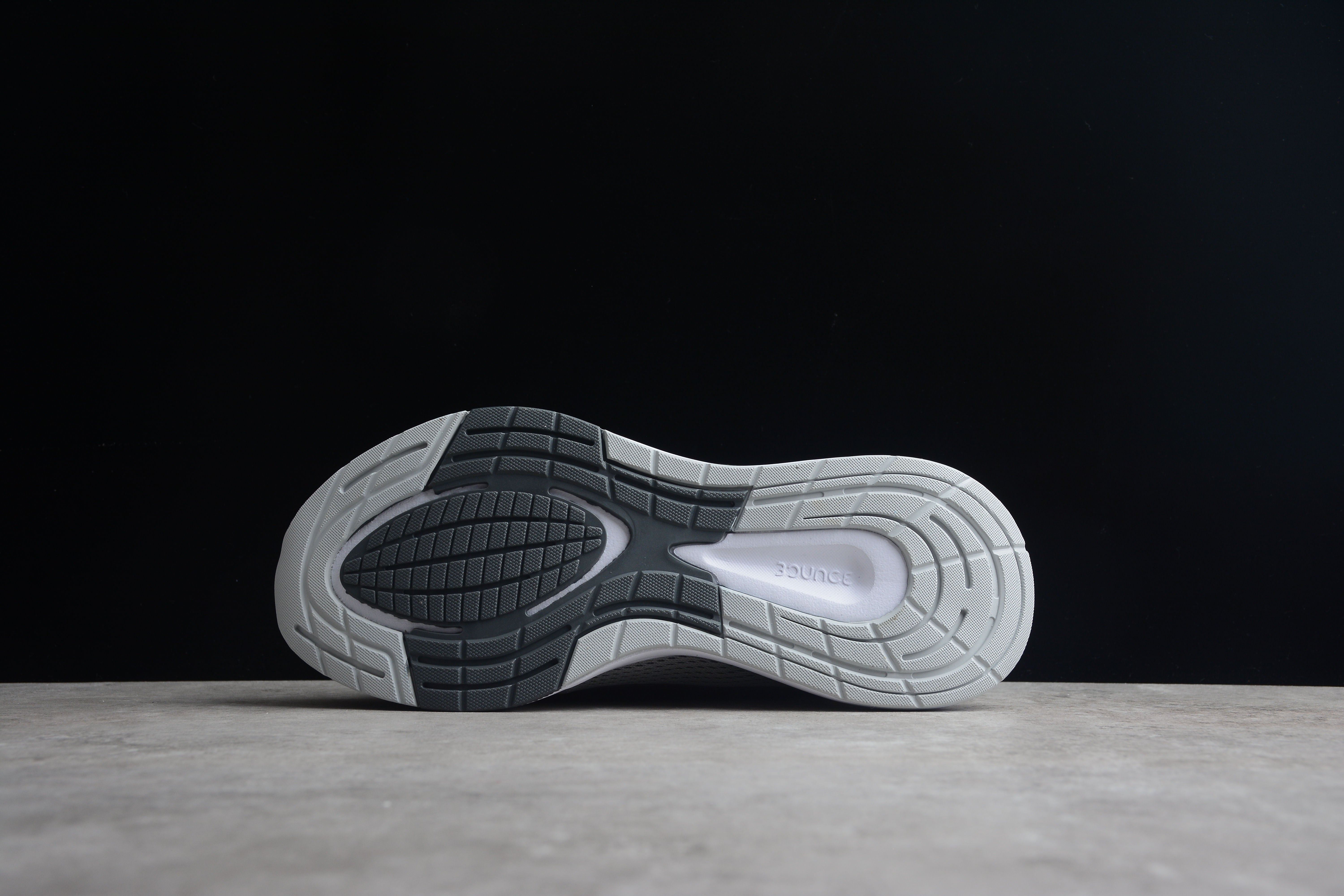 Adidas EQ21 RUN black and grey