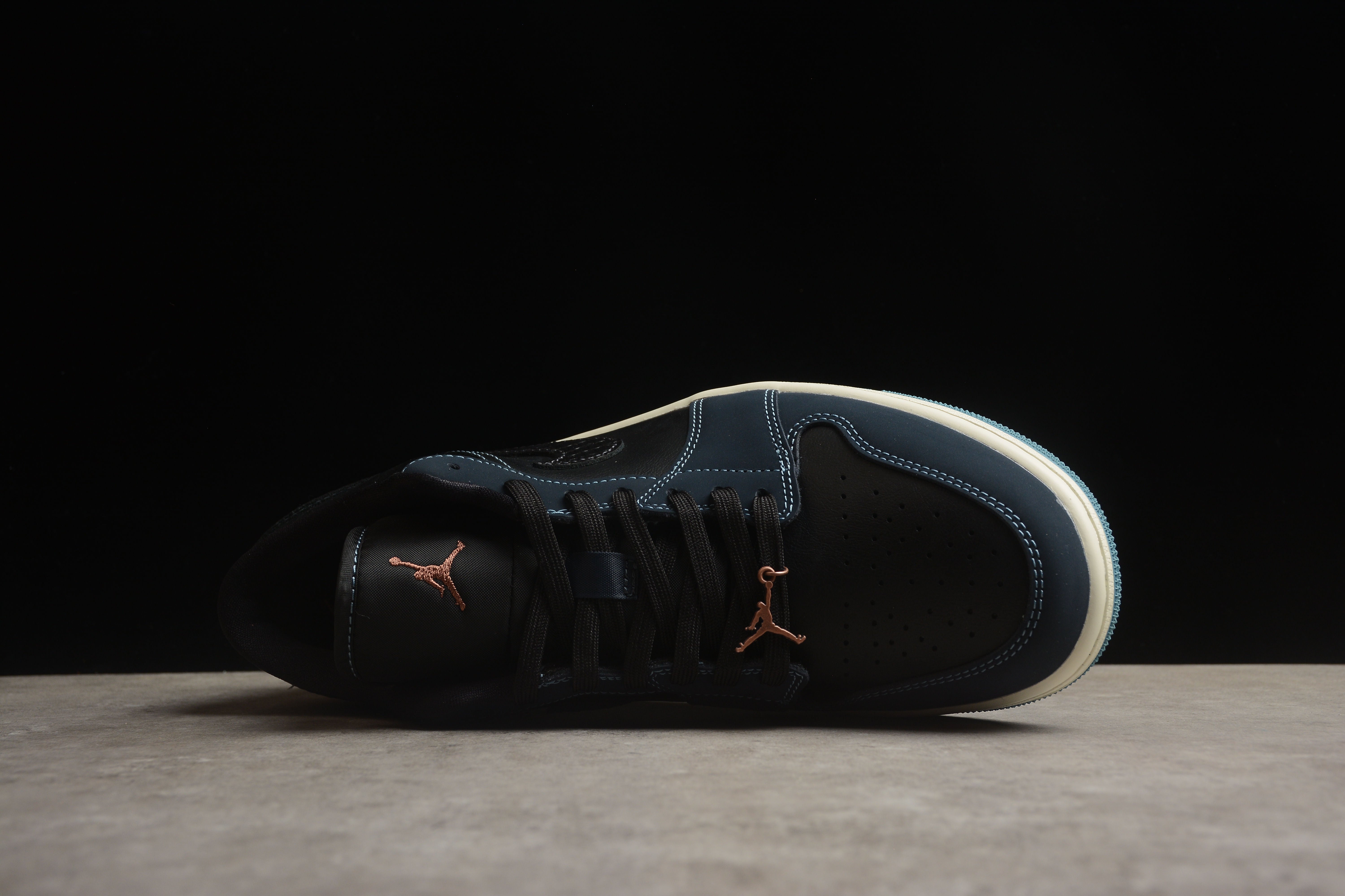 Air jordan low 1 petroli