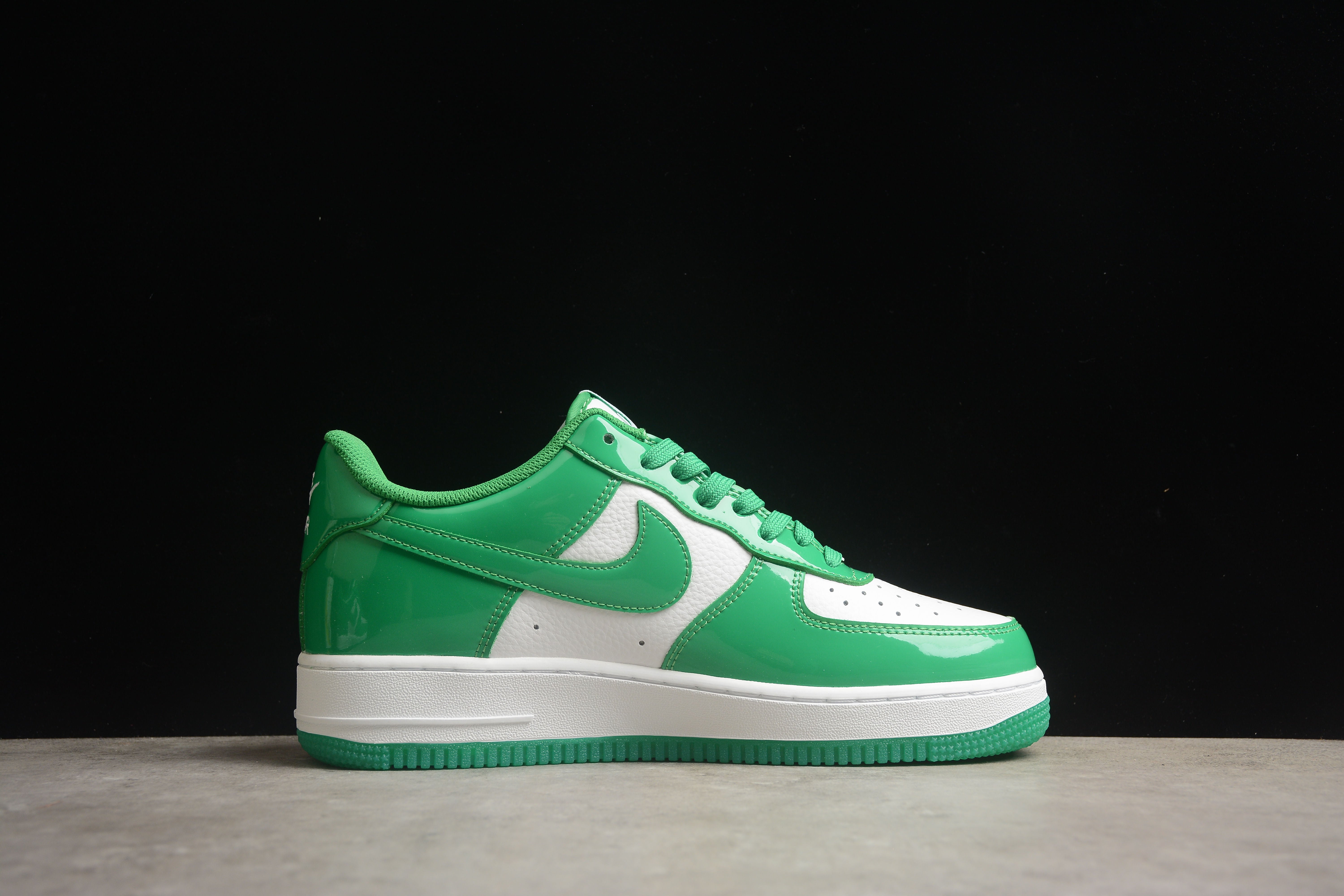Nike airforce A1 grass shoes