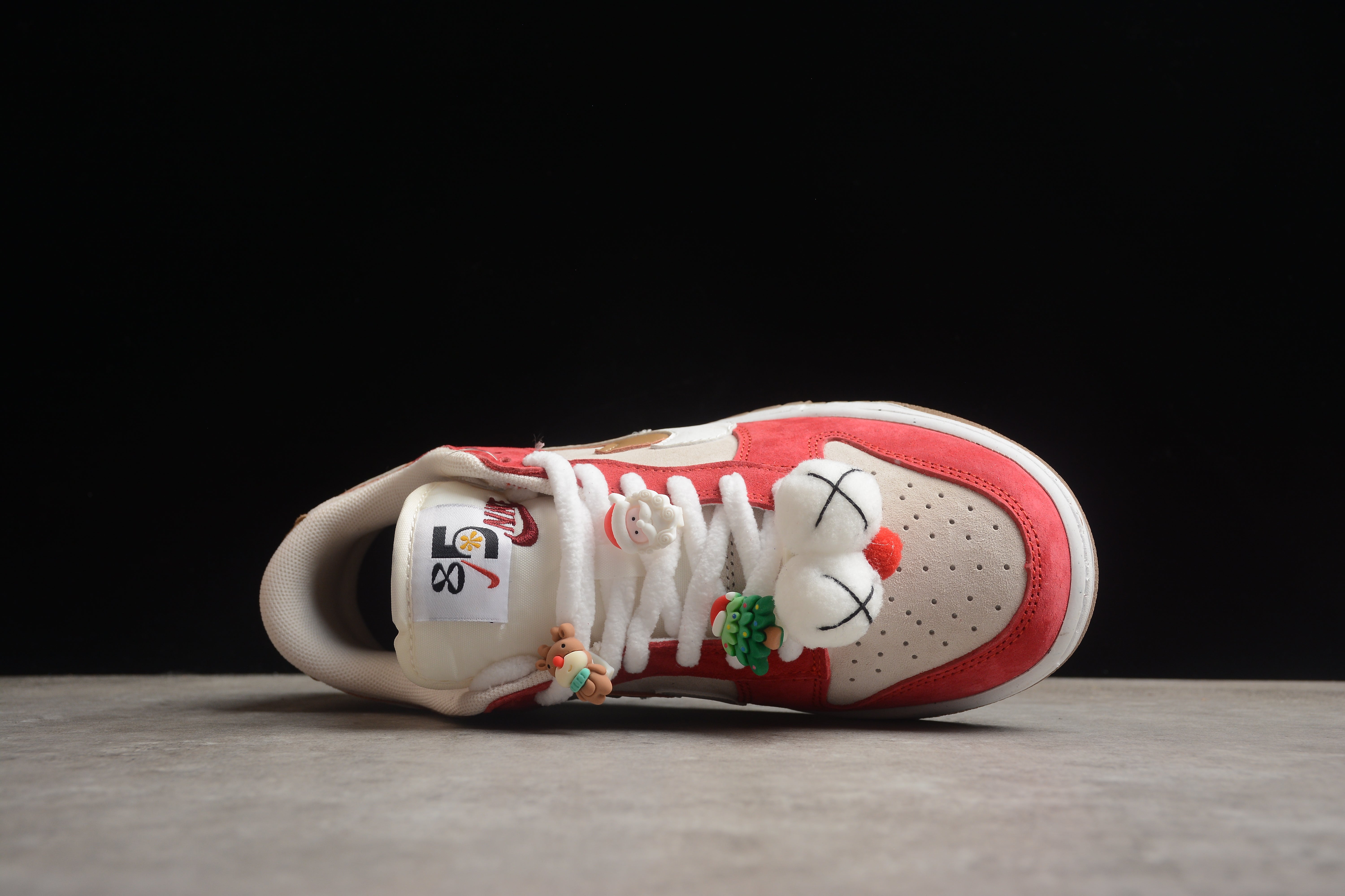 Nike SB dunk low christmas  shoes