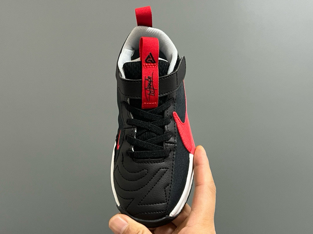 Nike air jordan retro rouge blanc bleu chaussures