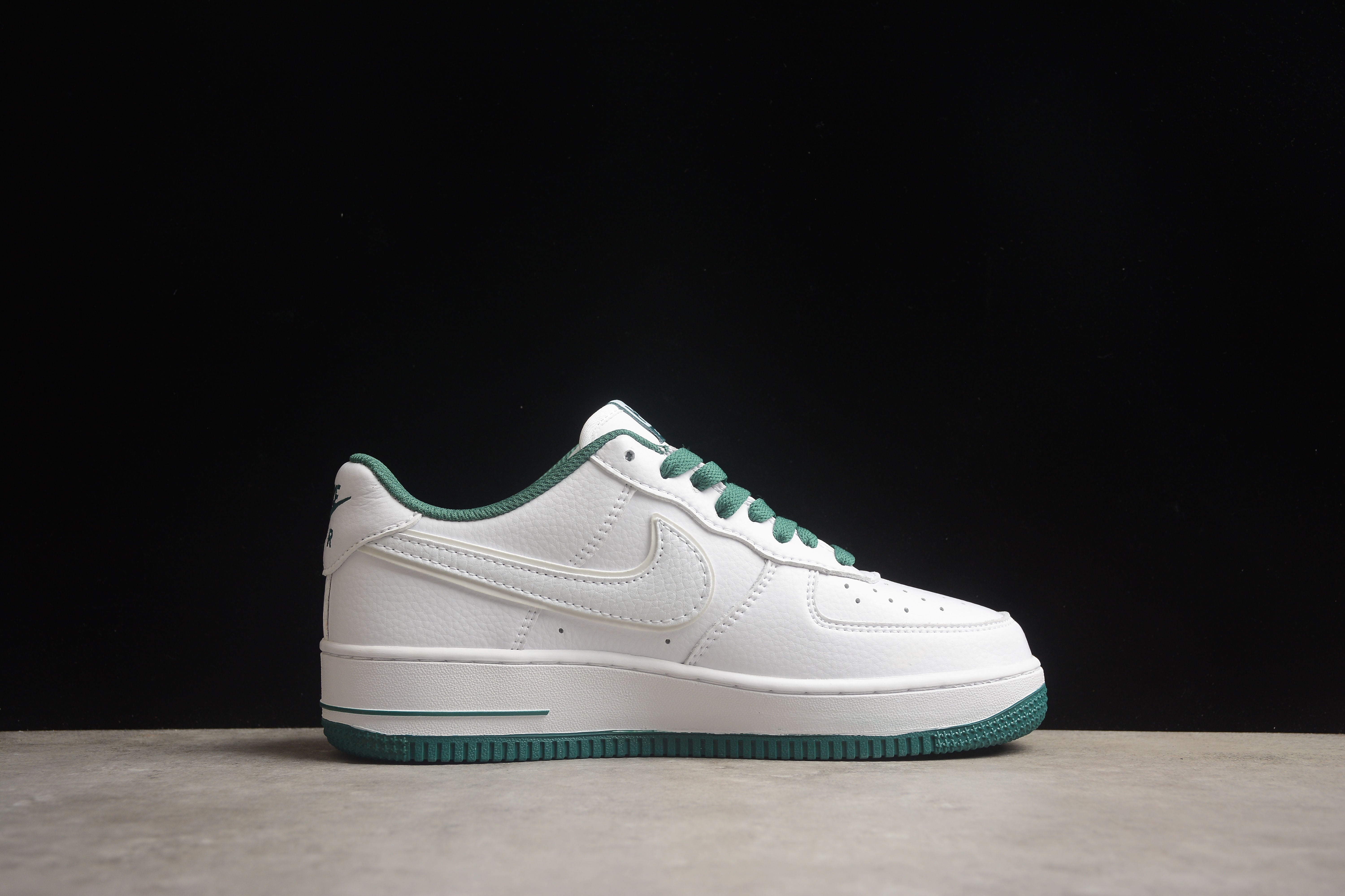 Nike airforce A1 chaussures vert olive