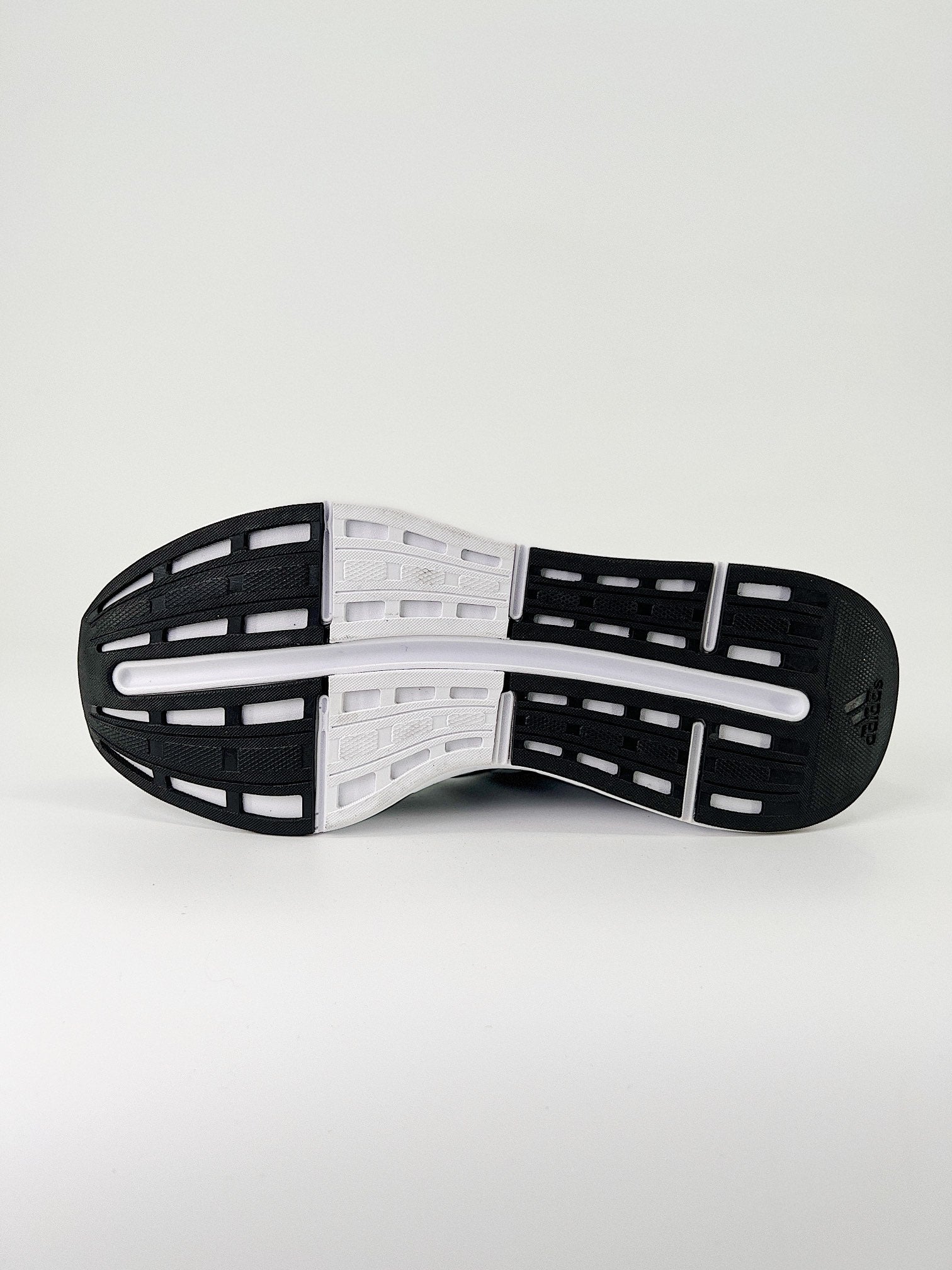 Adidas RUN swift black