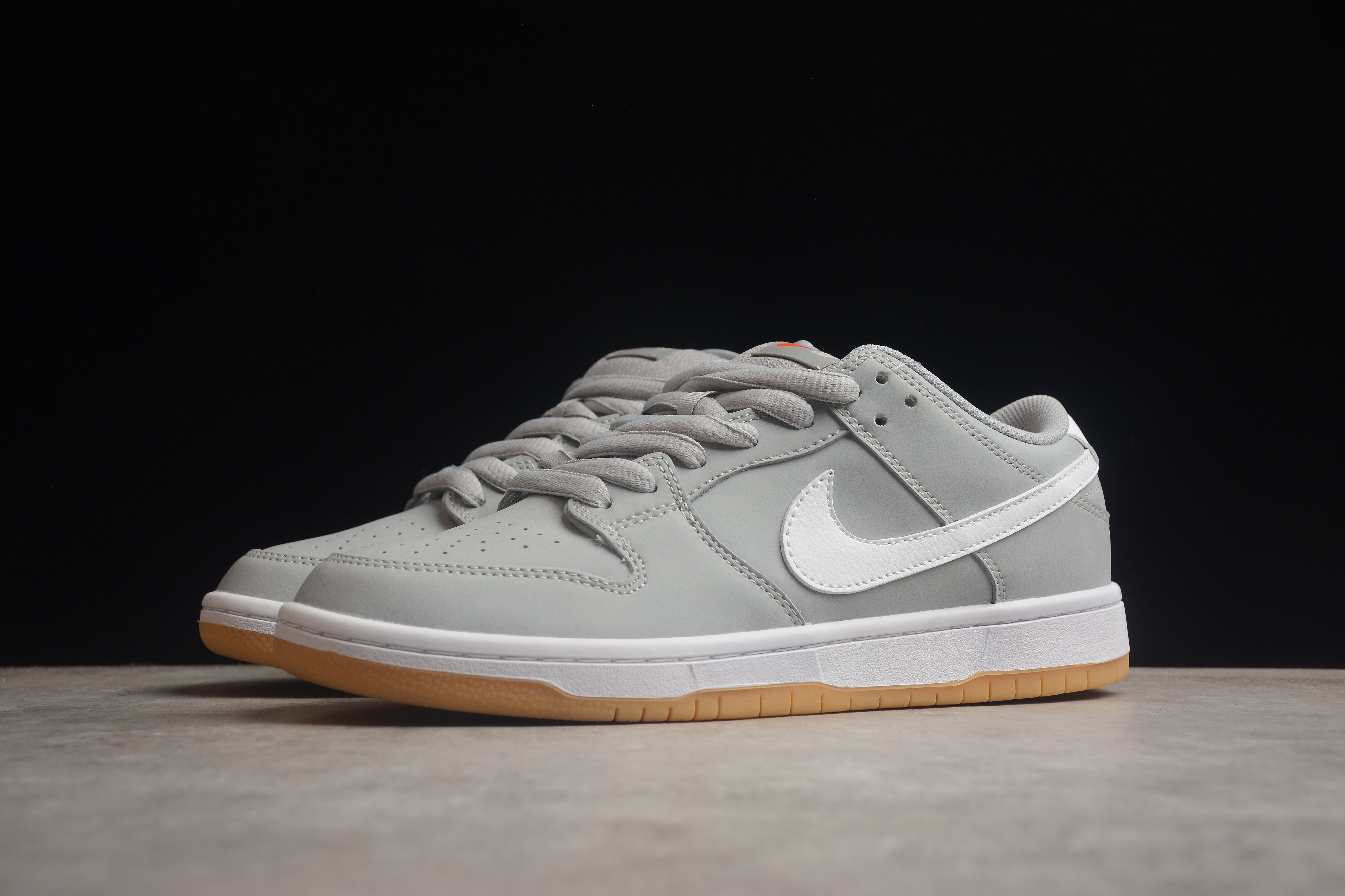 Nike SB dunk low grey shoes