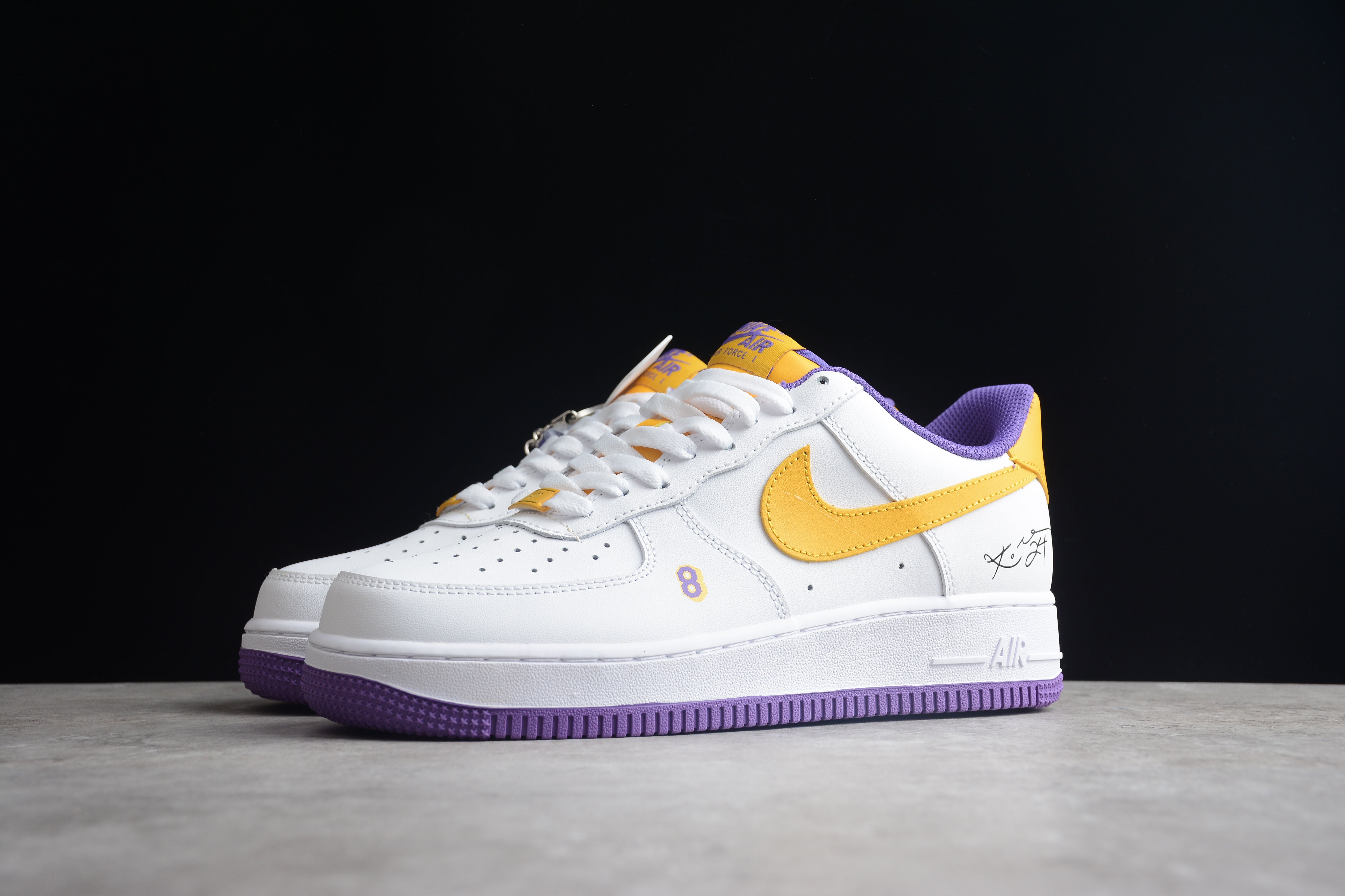 Chaussures Nike Air Force A1 Kobé