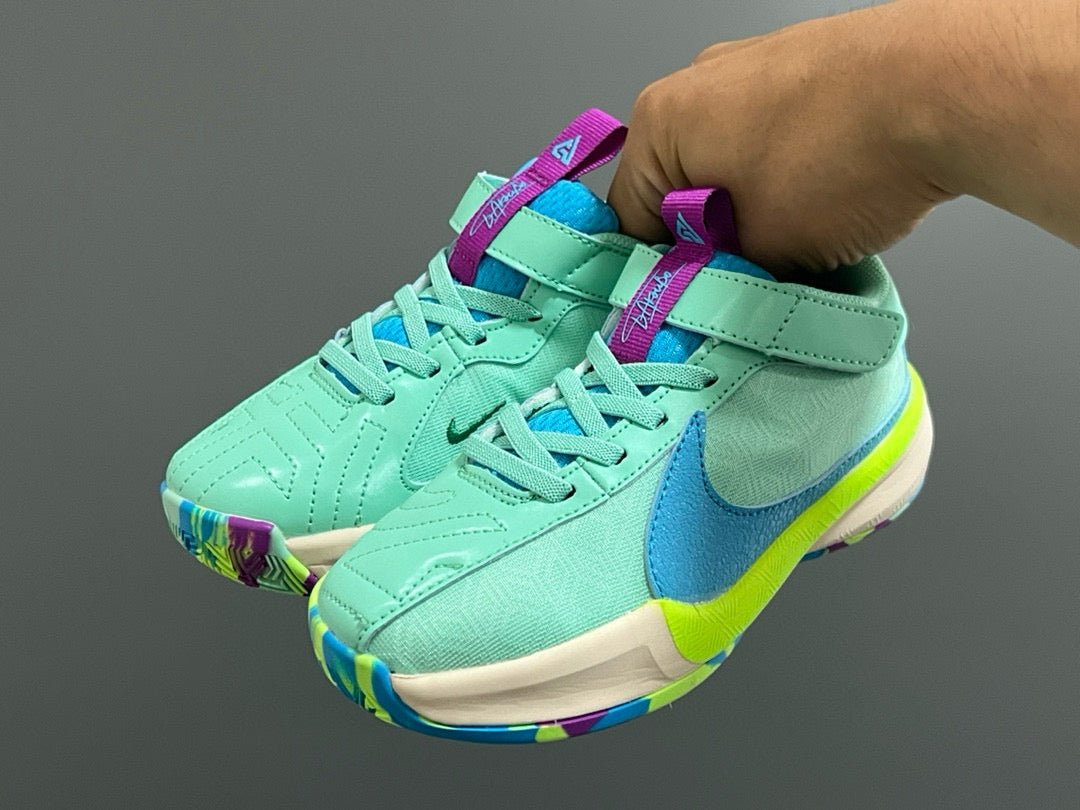 Nike air jordan retro rouge blanc bleu chaussures