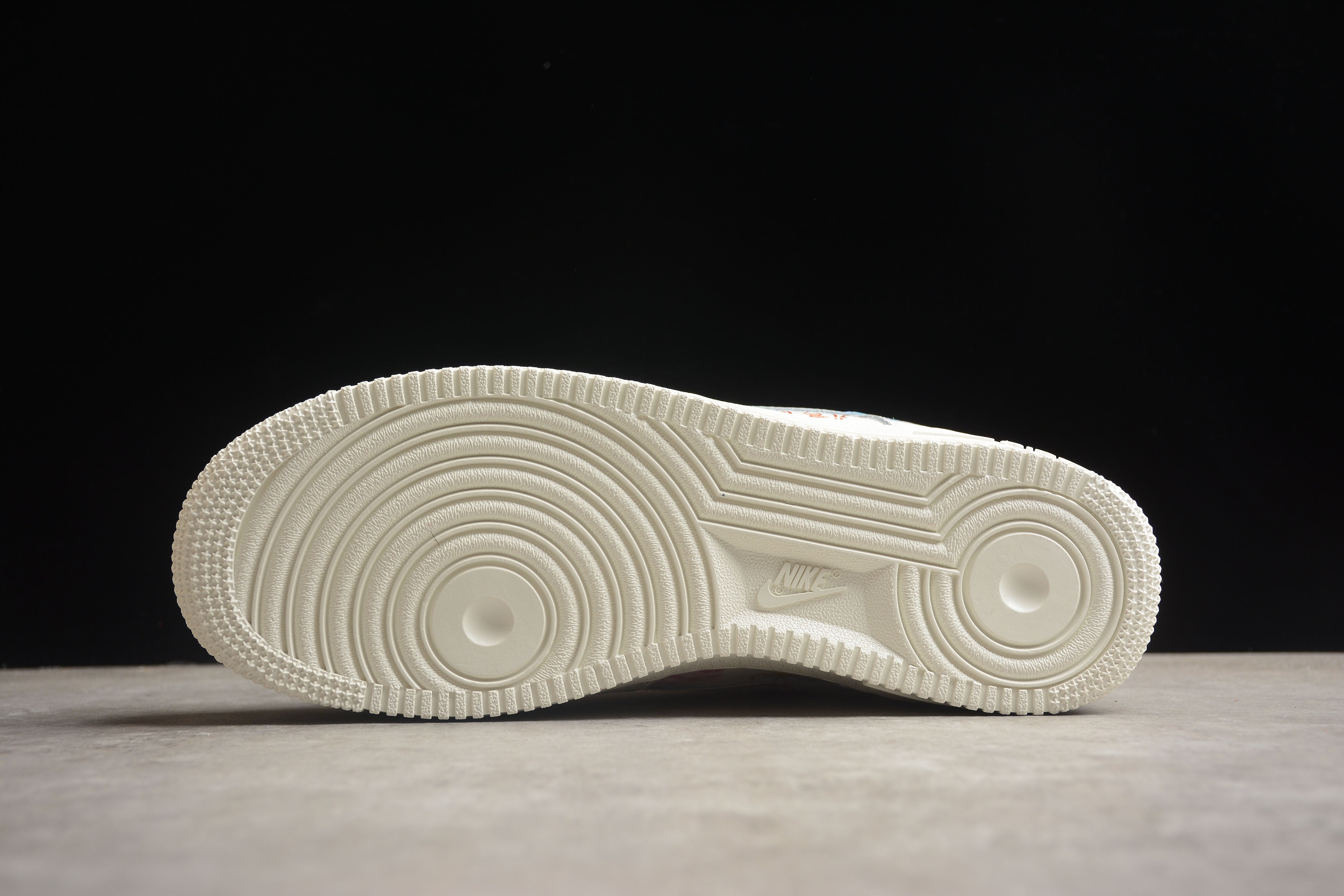 Nike airforce A1 scratch shoes