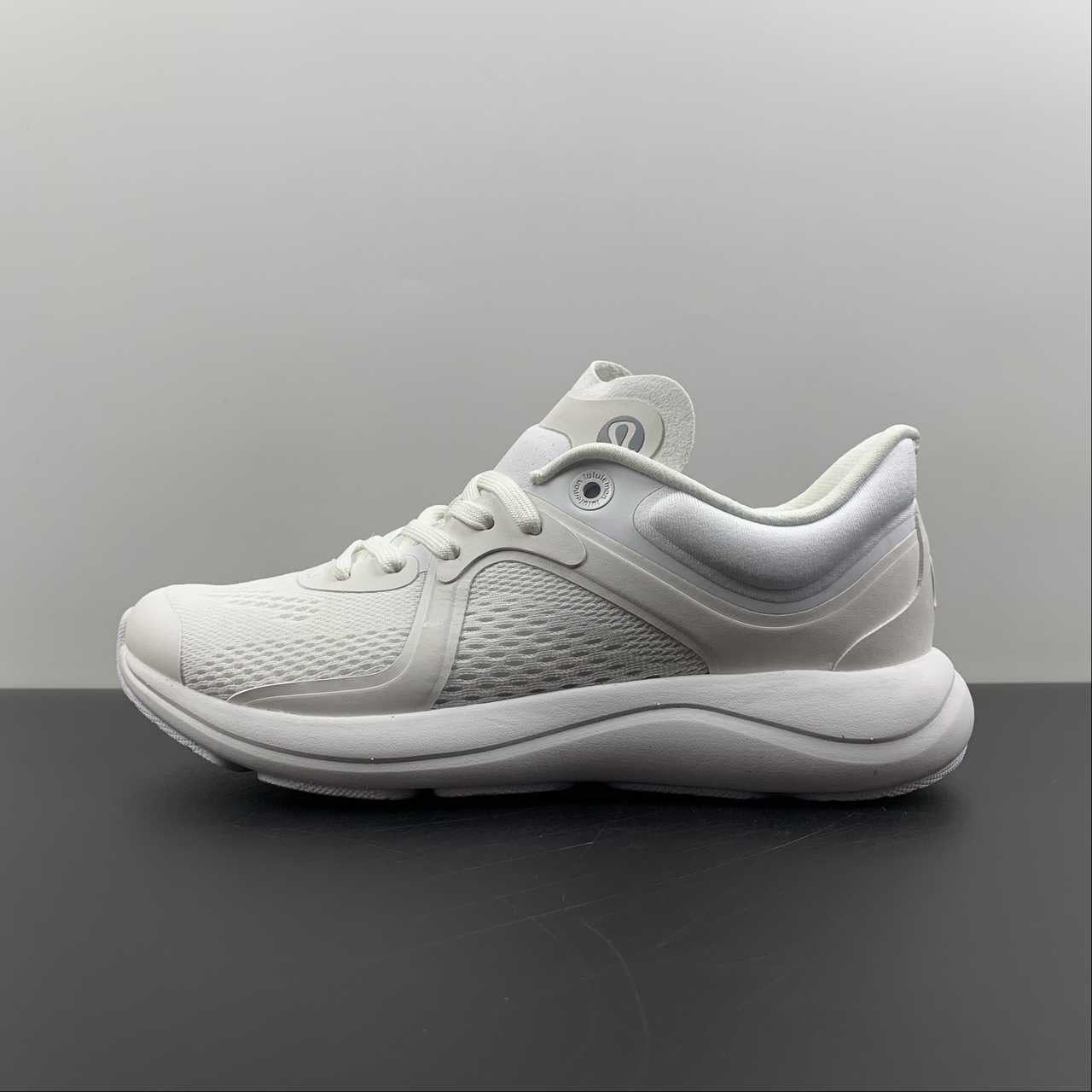 Lululemon grey shoes