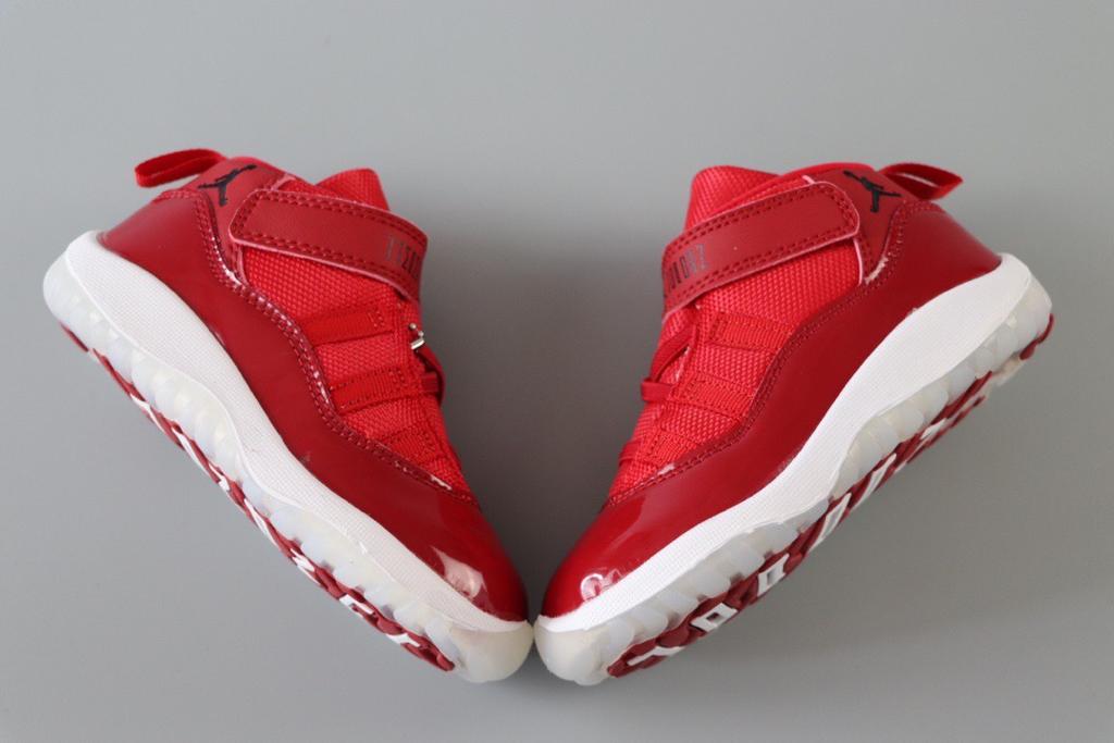 Joe 11 chaussures montantes entièrement rouges