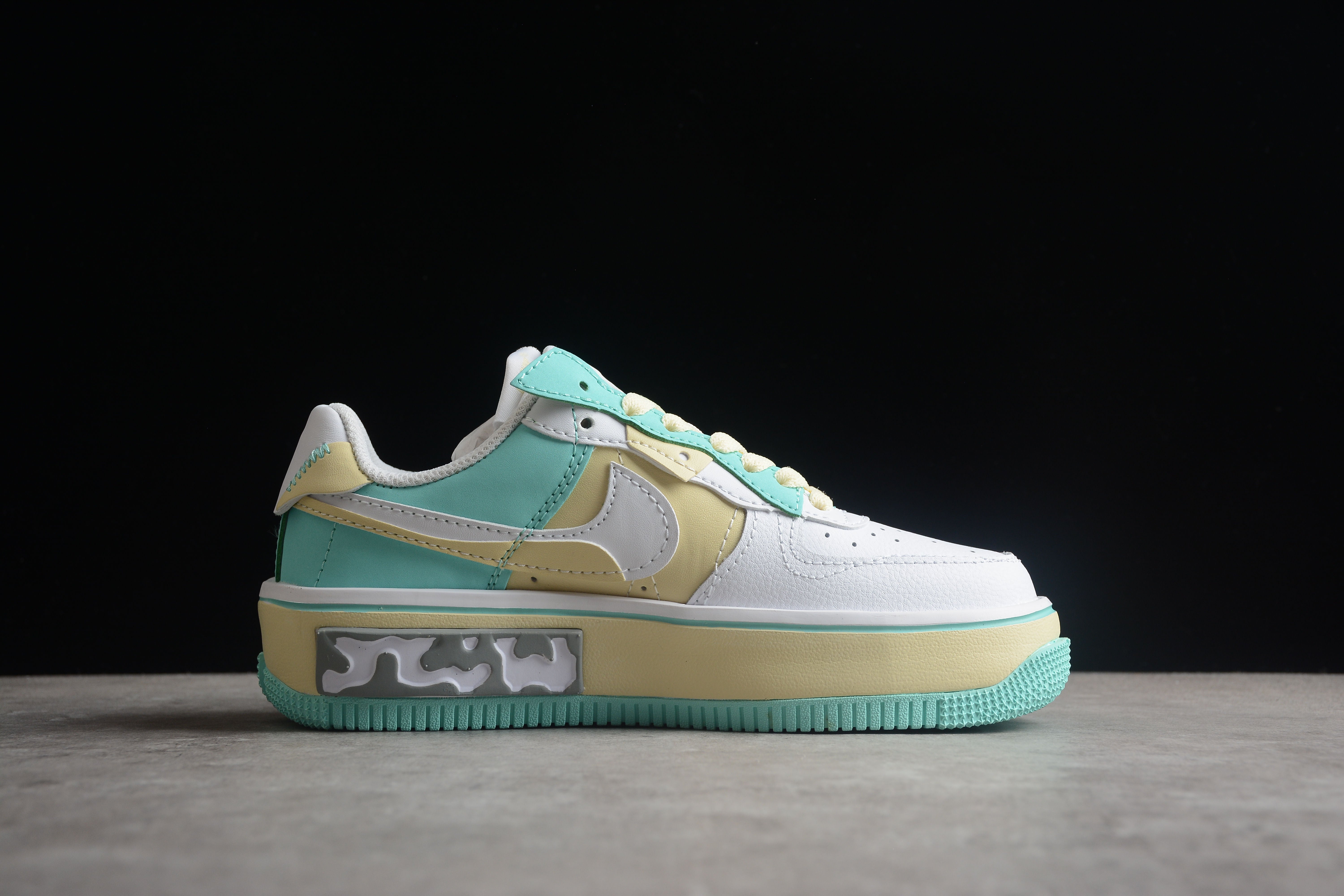 Nike airforce A1 green shoes
