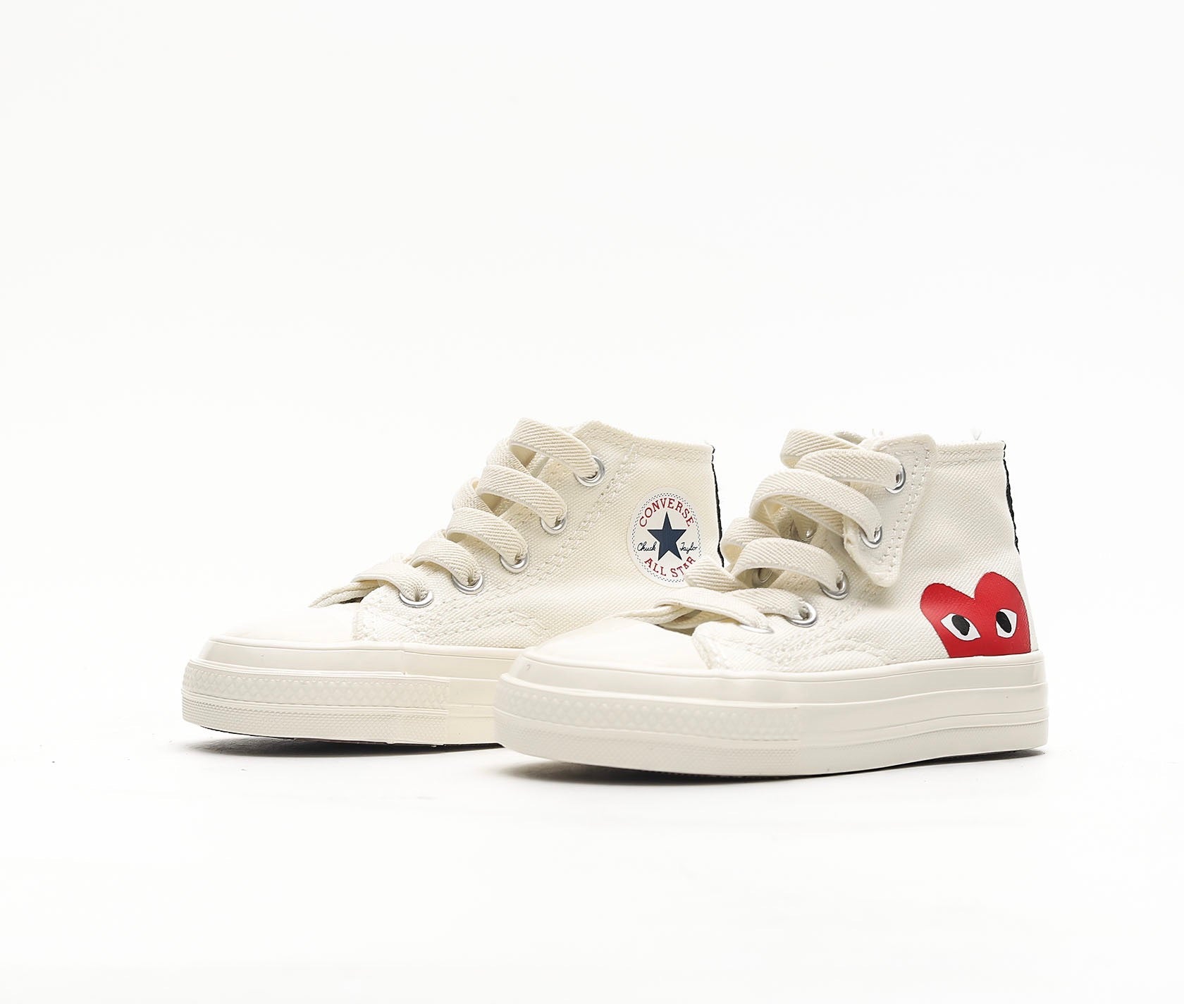 Converse chaussures blanches à coeur élevé