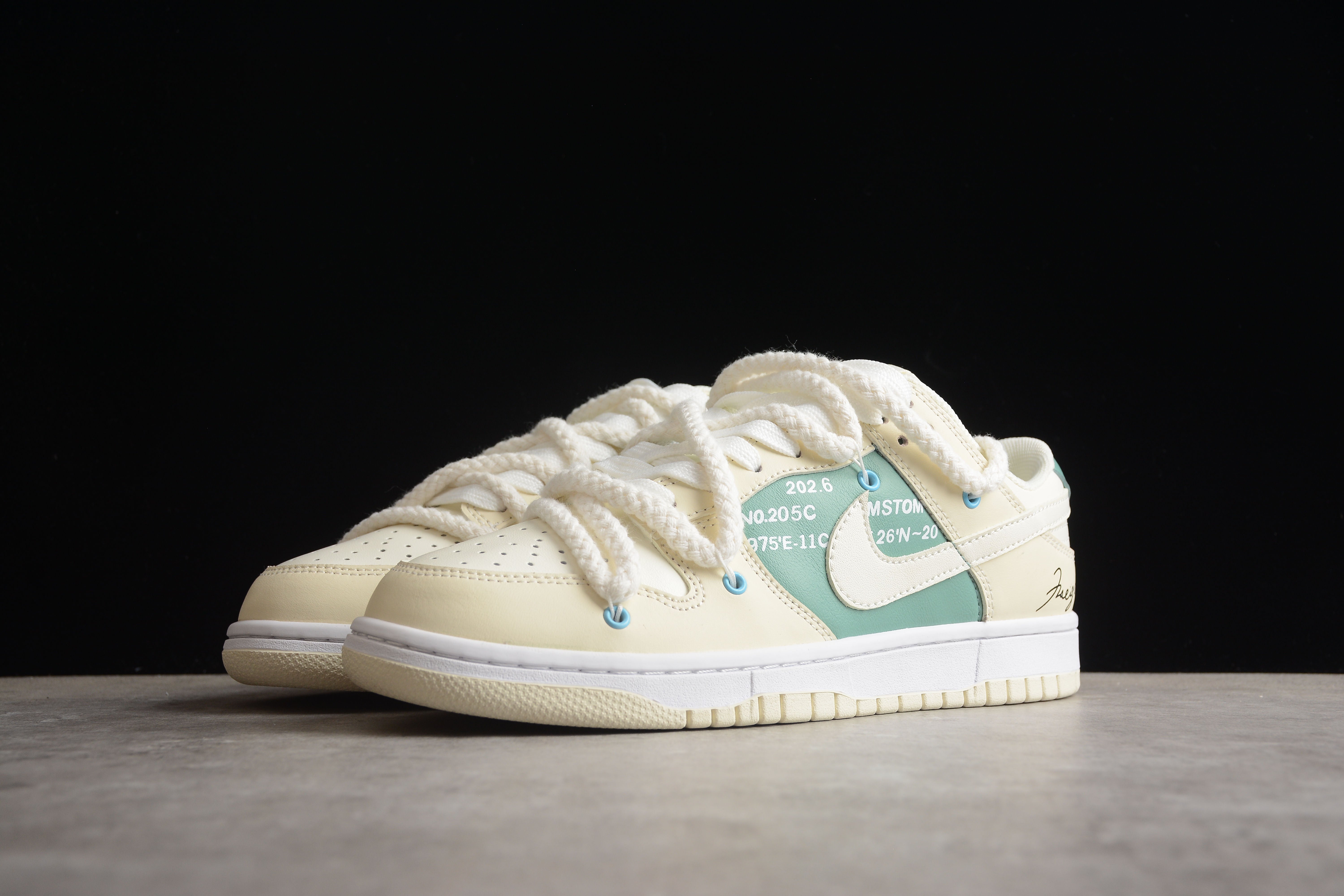 Nike SB dunk low mint green shoes