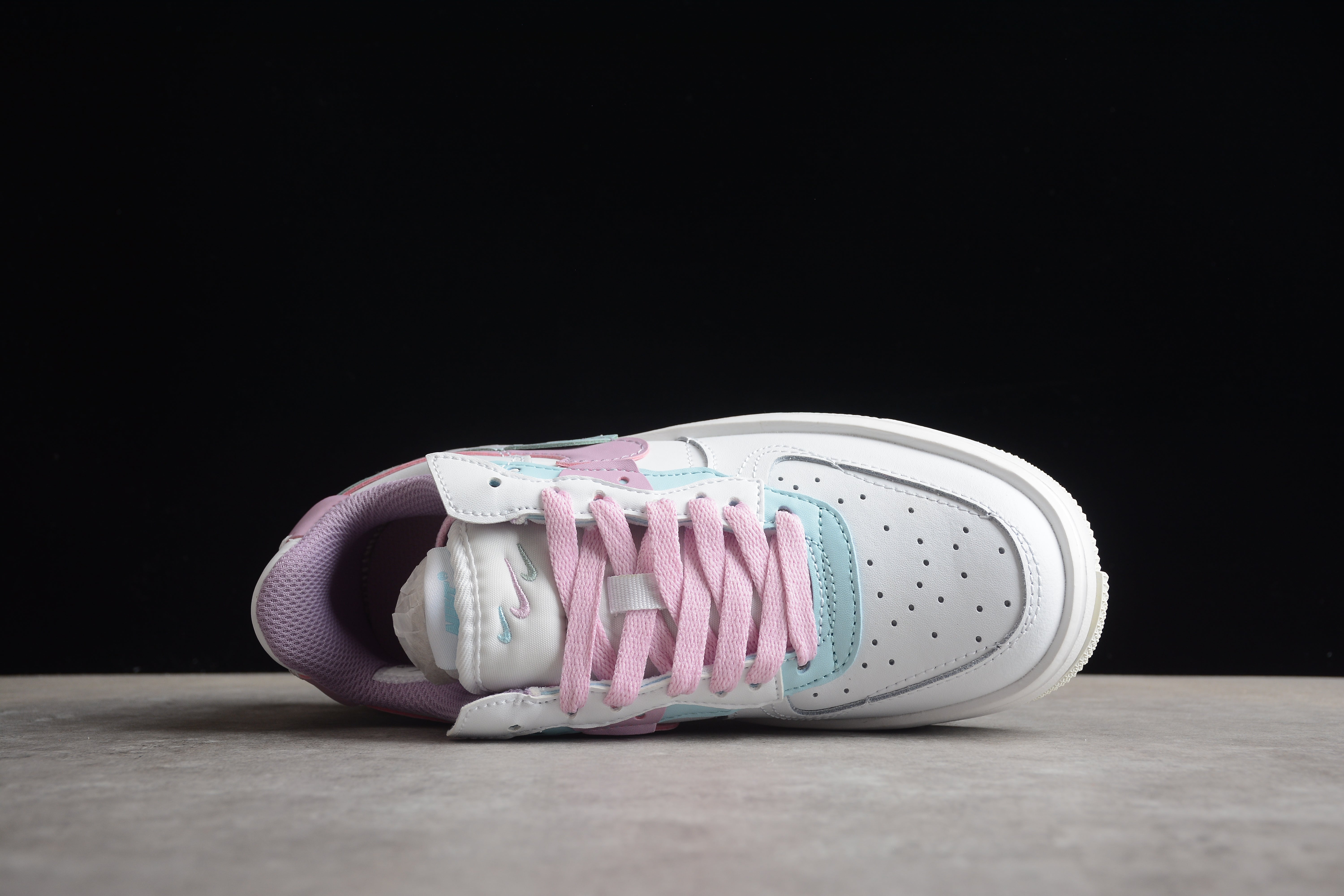 Nike airforce A1 pink shoes