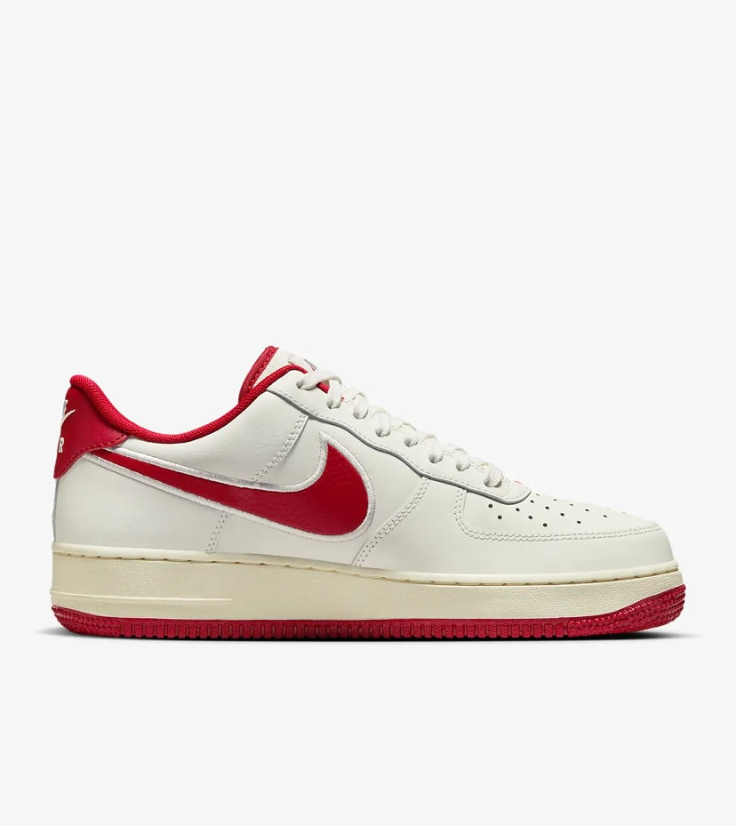 Nike airforce A1 chaussures rouges et blanches