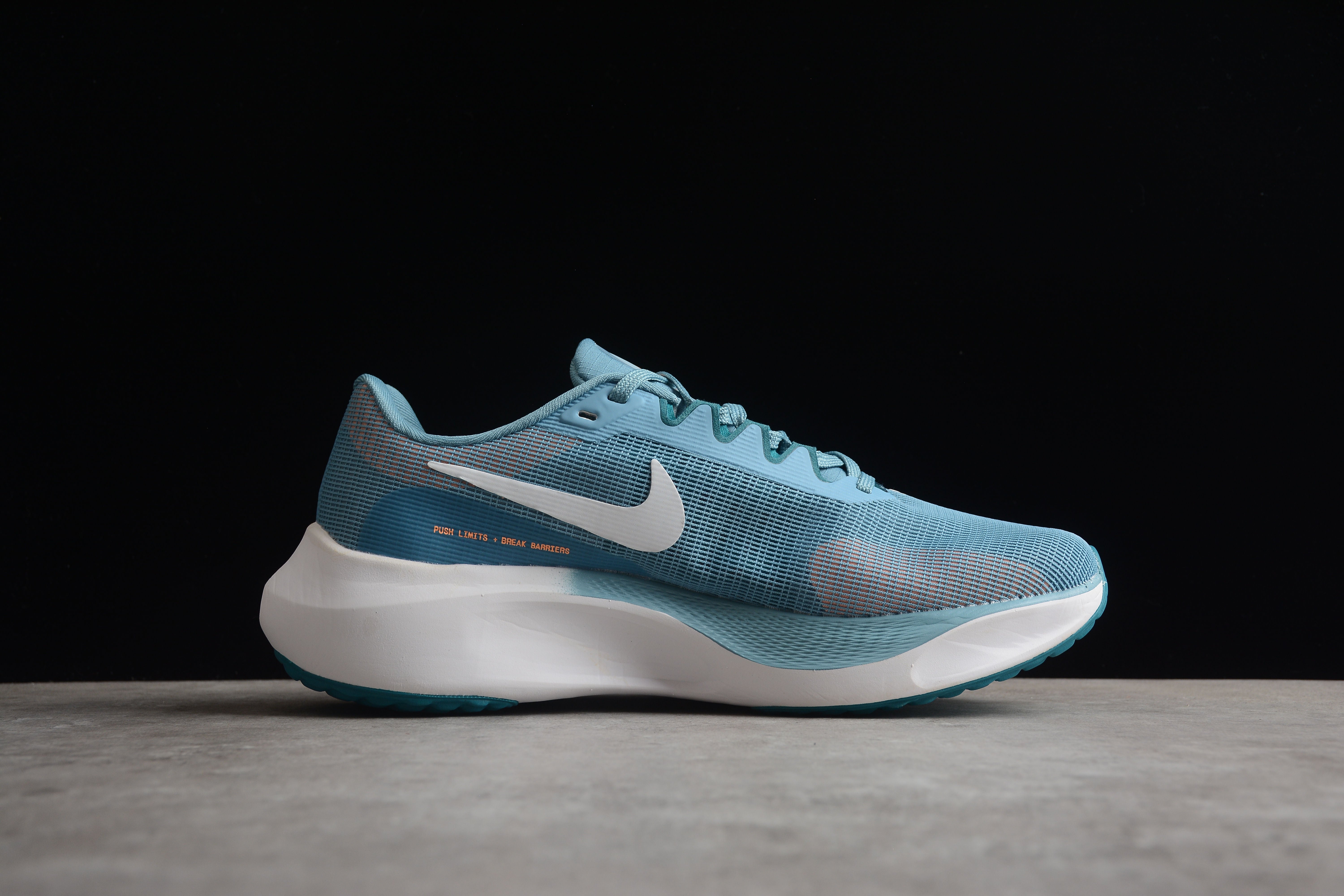 NK zoom Fly 5 blue