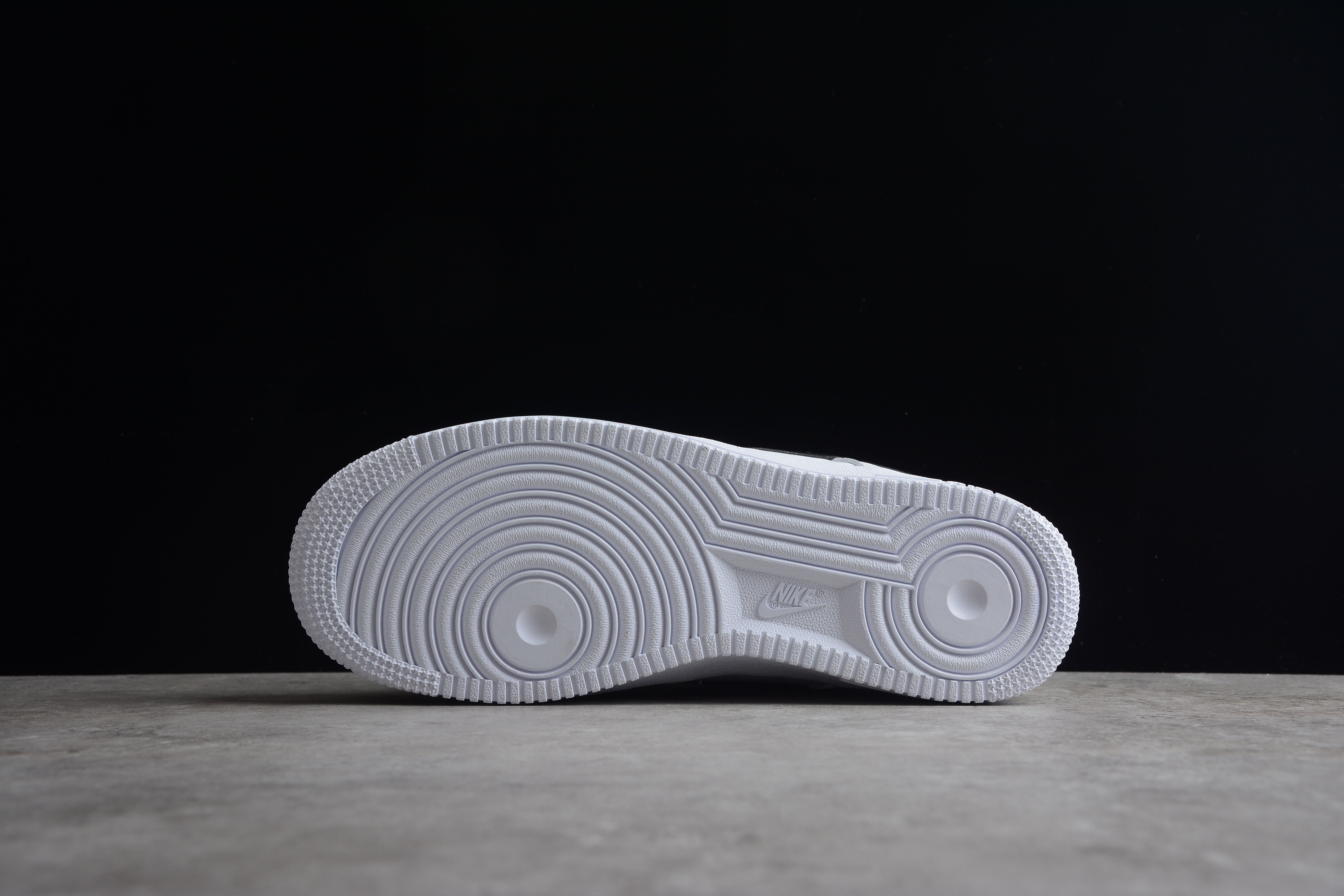 Nike airforce A1 have a nike day shoes