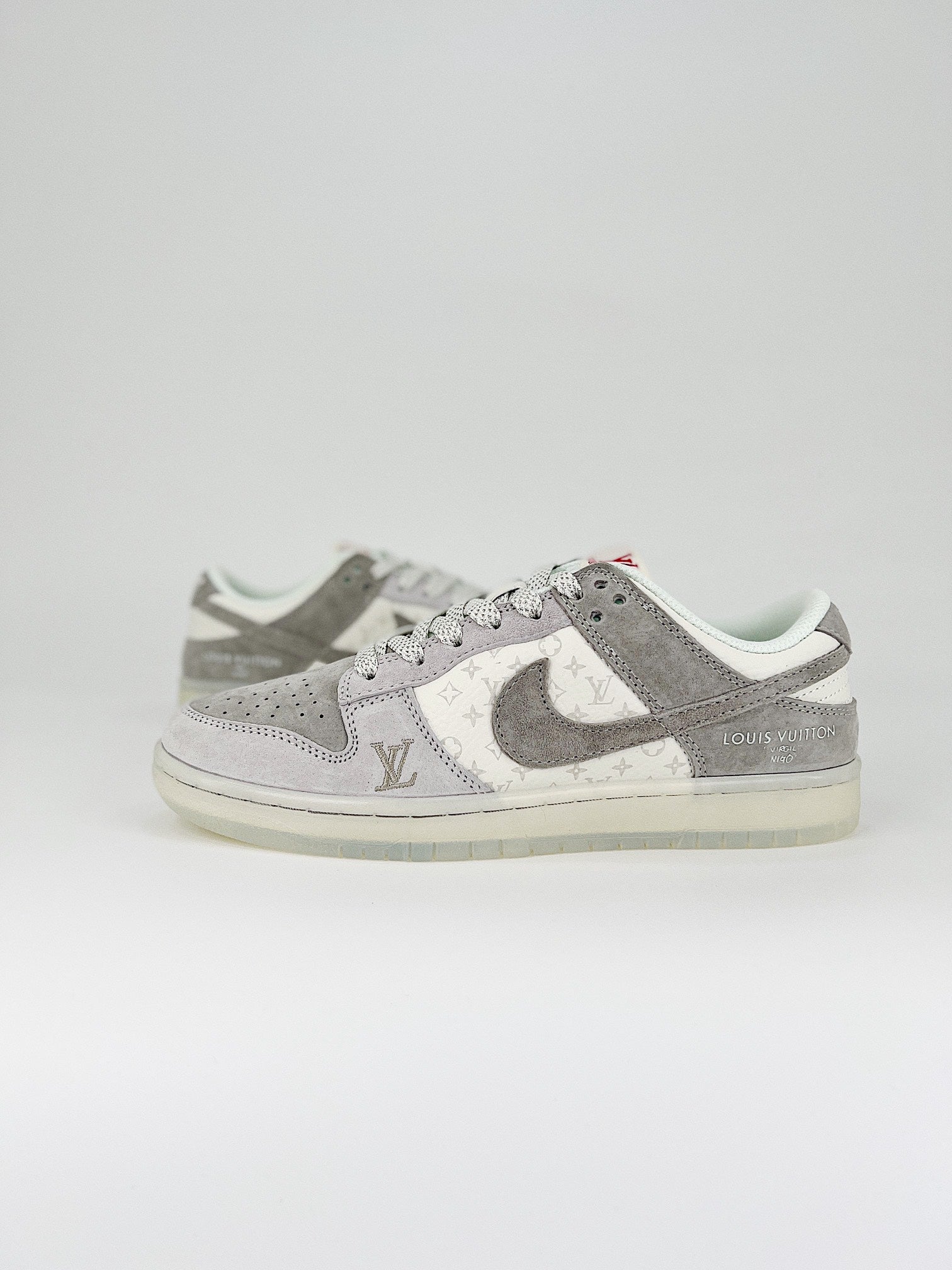 Nike SB Dunk Low velvet grey LV