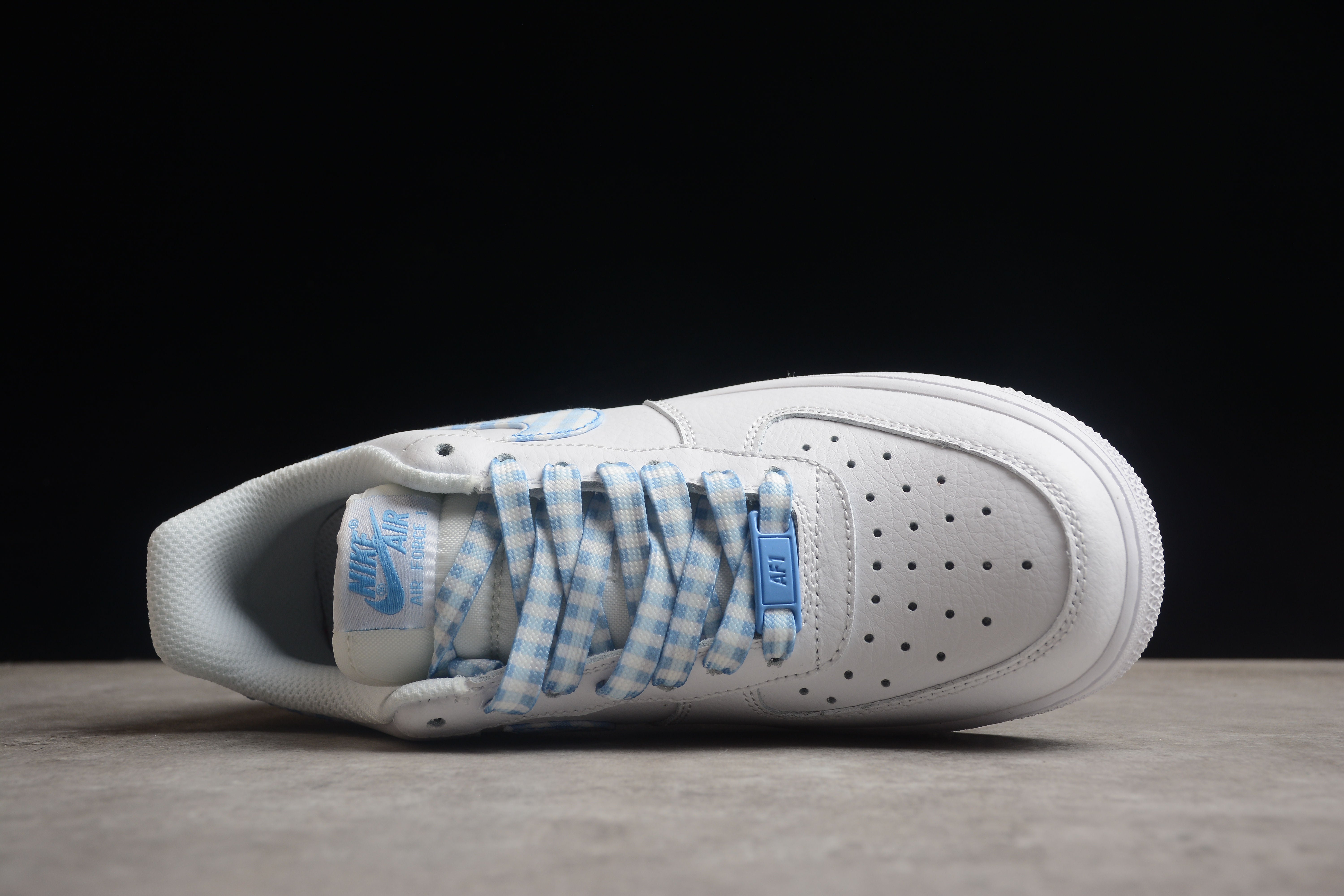 Nike airforce A1 chaussures carrés bleus