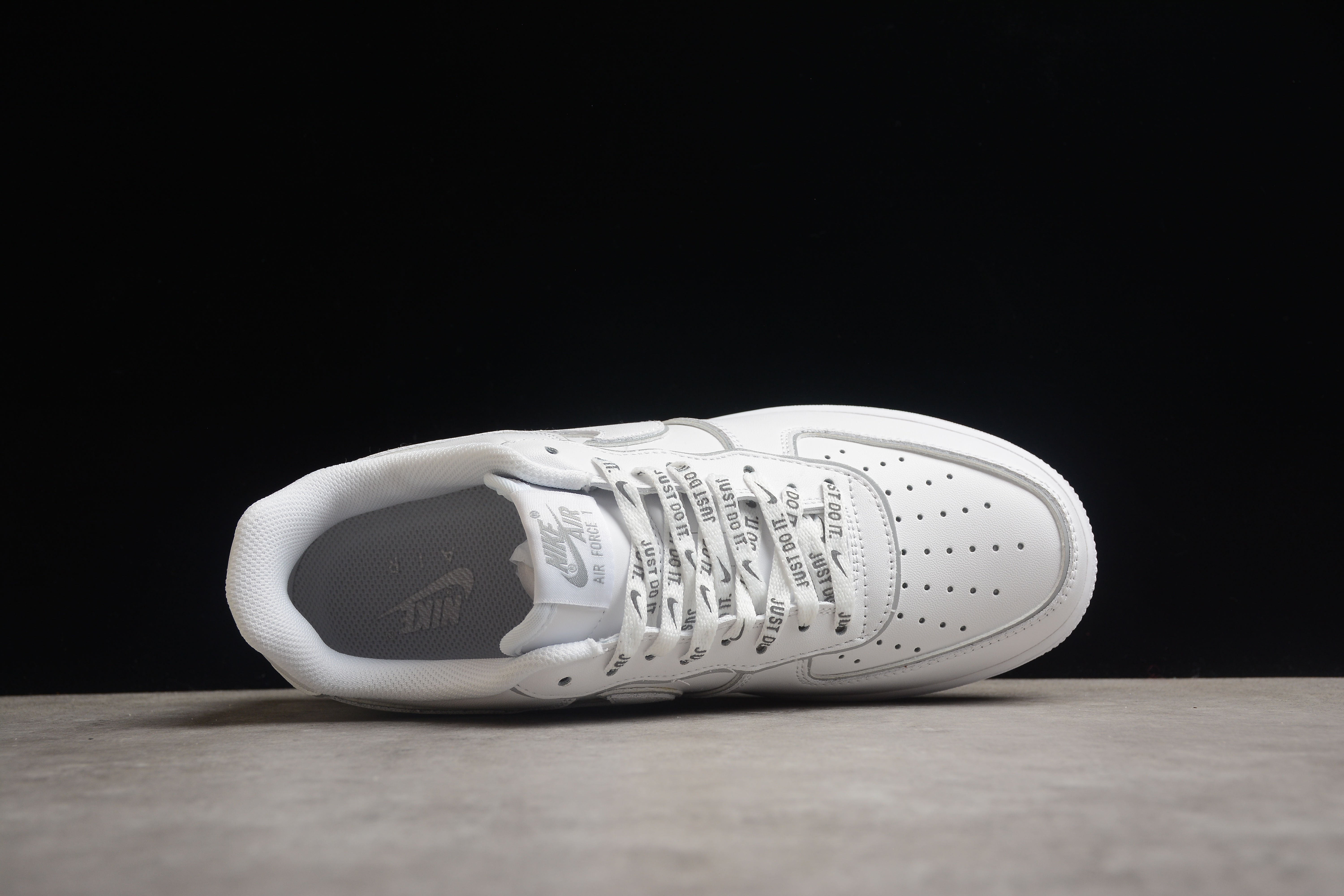 Nike airforce A1 classic white shoes