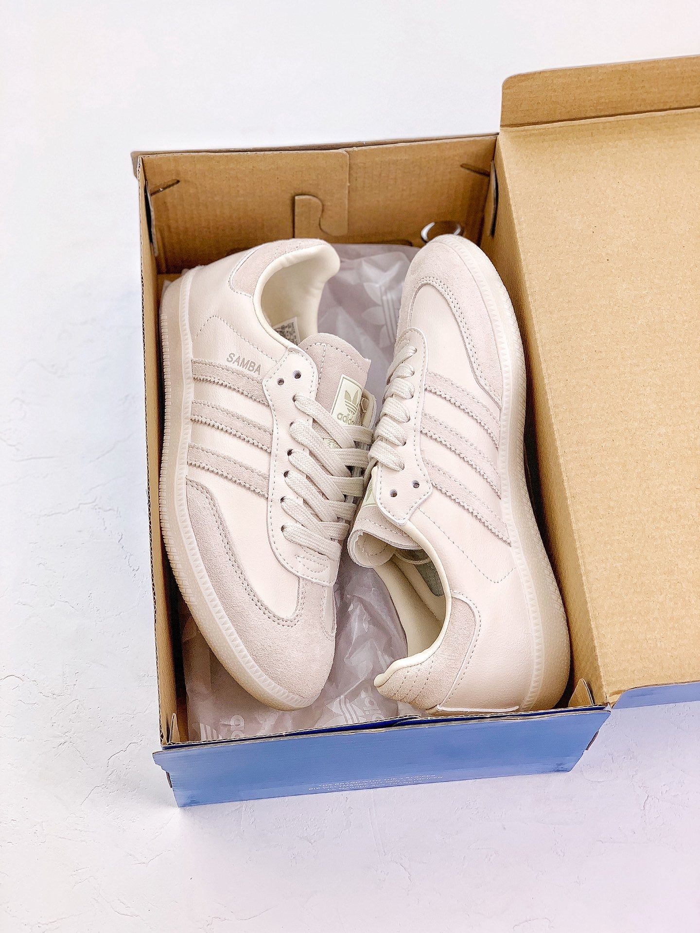 Adidas samba beige shoes