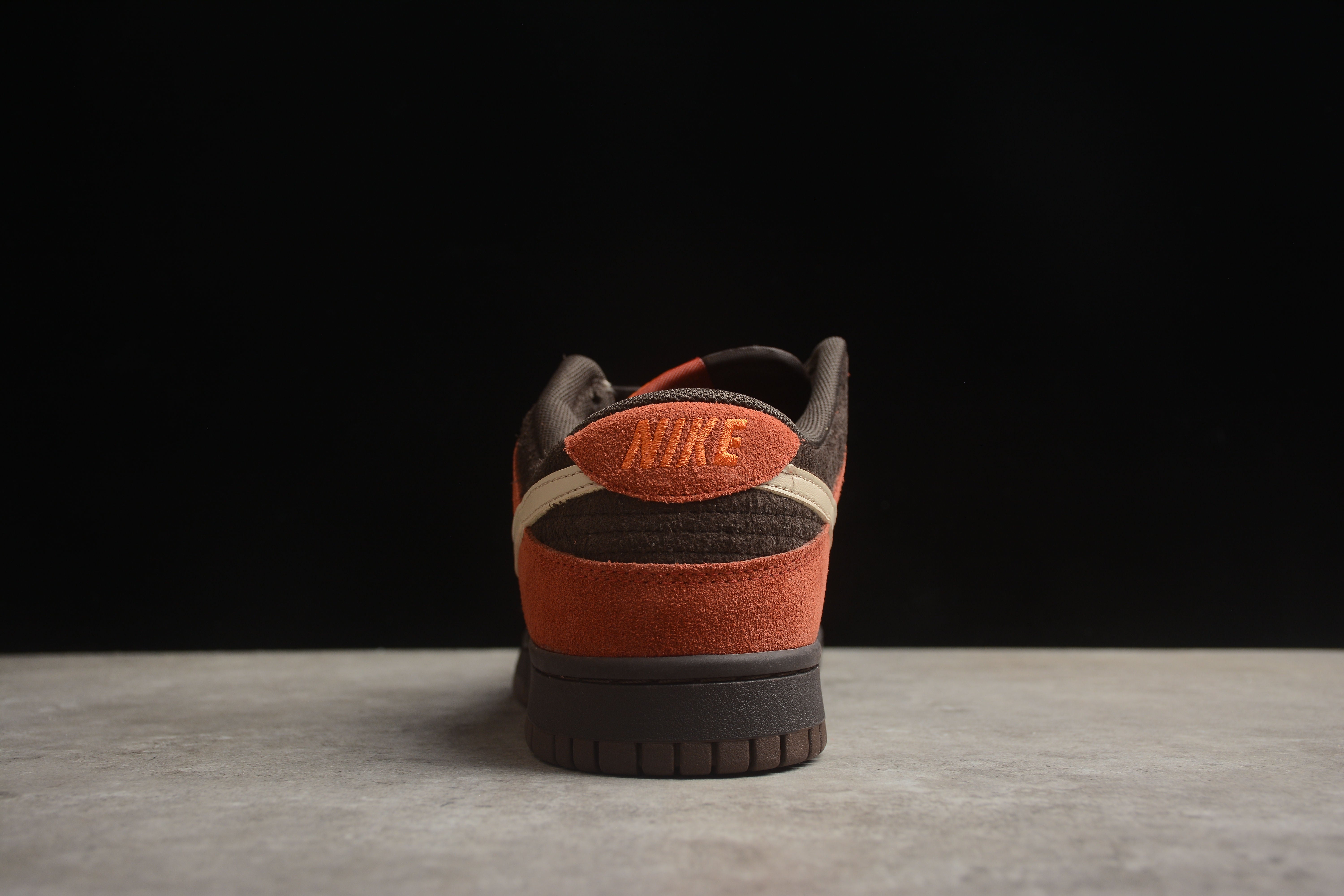 Nike SB low dunk red panda  shoes