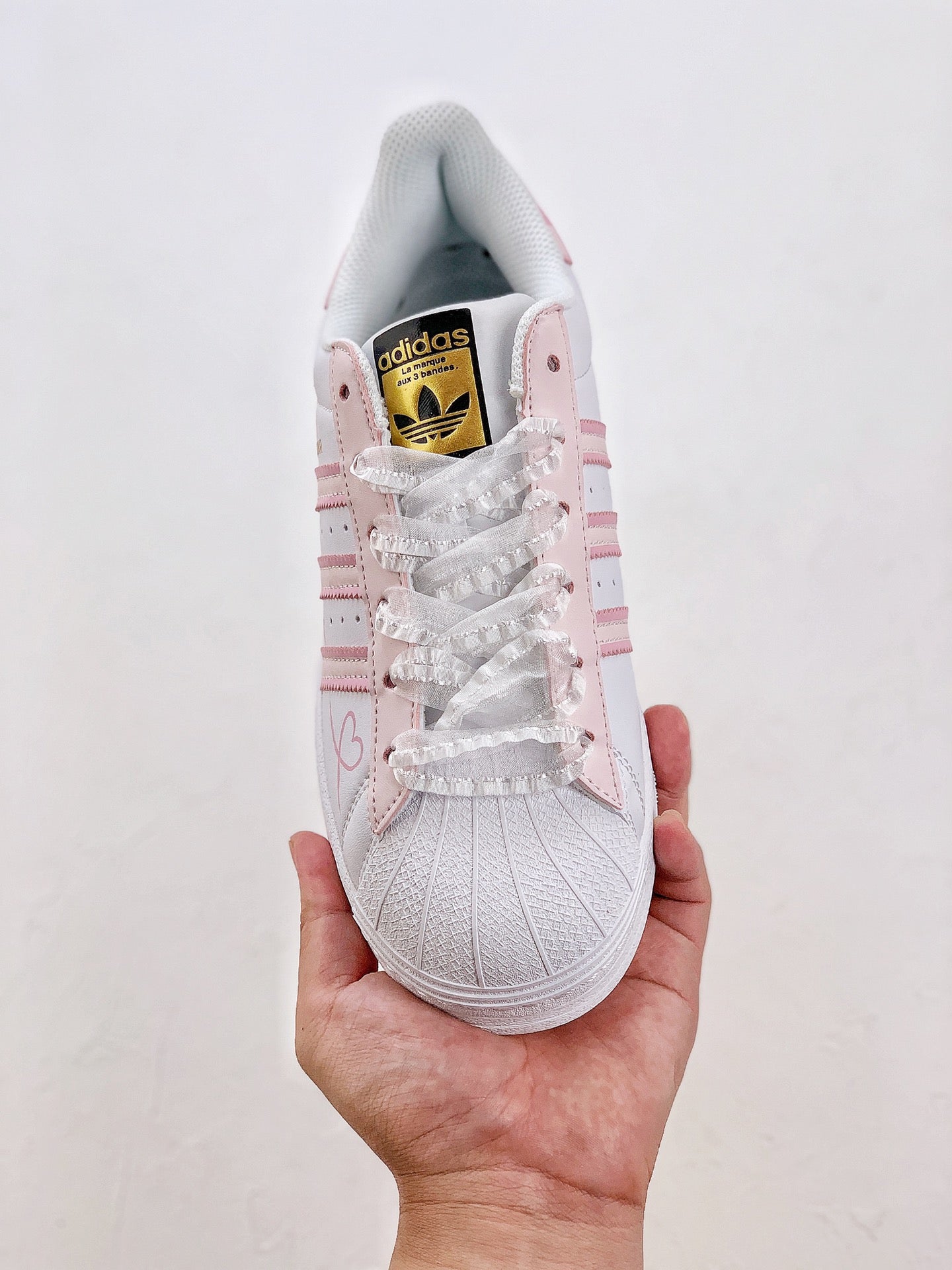Adidas superstar pink hearts