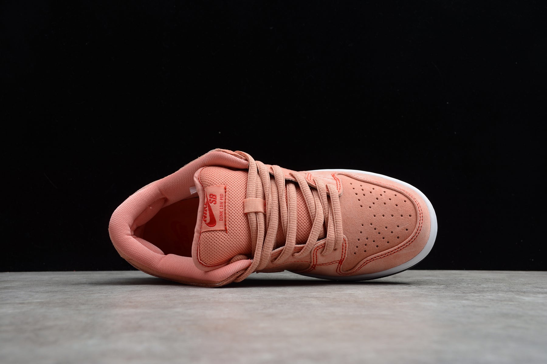 Nike SB dunk low peach shoes