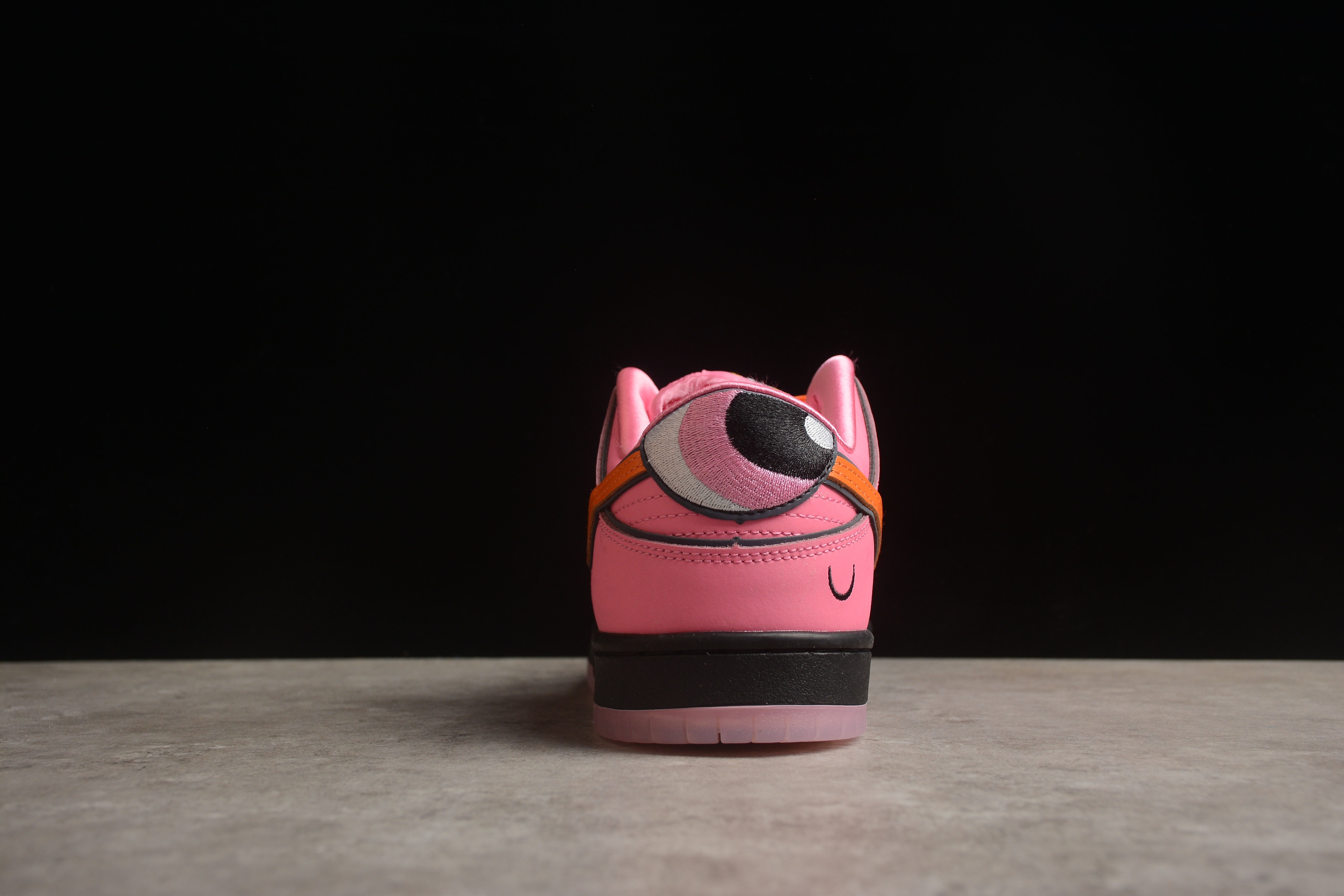 Nike SB dunk low the powerpuff girls pink shoes