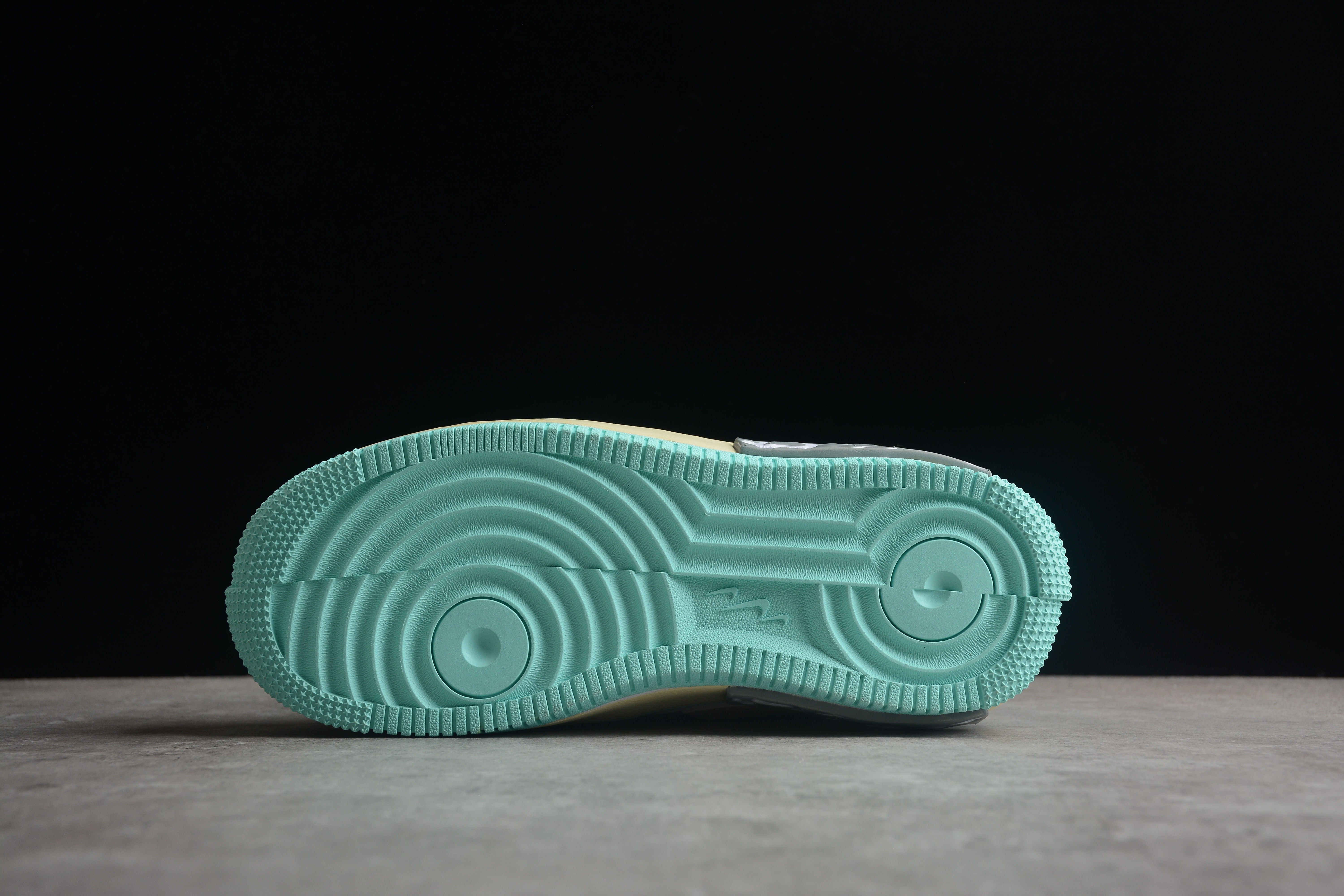 Nike airforce A1 green shoes