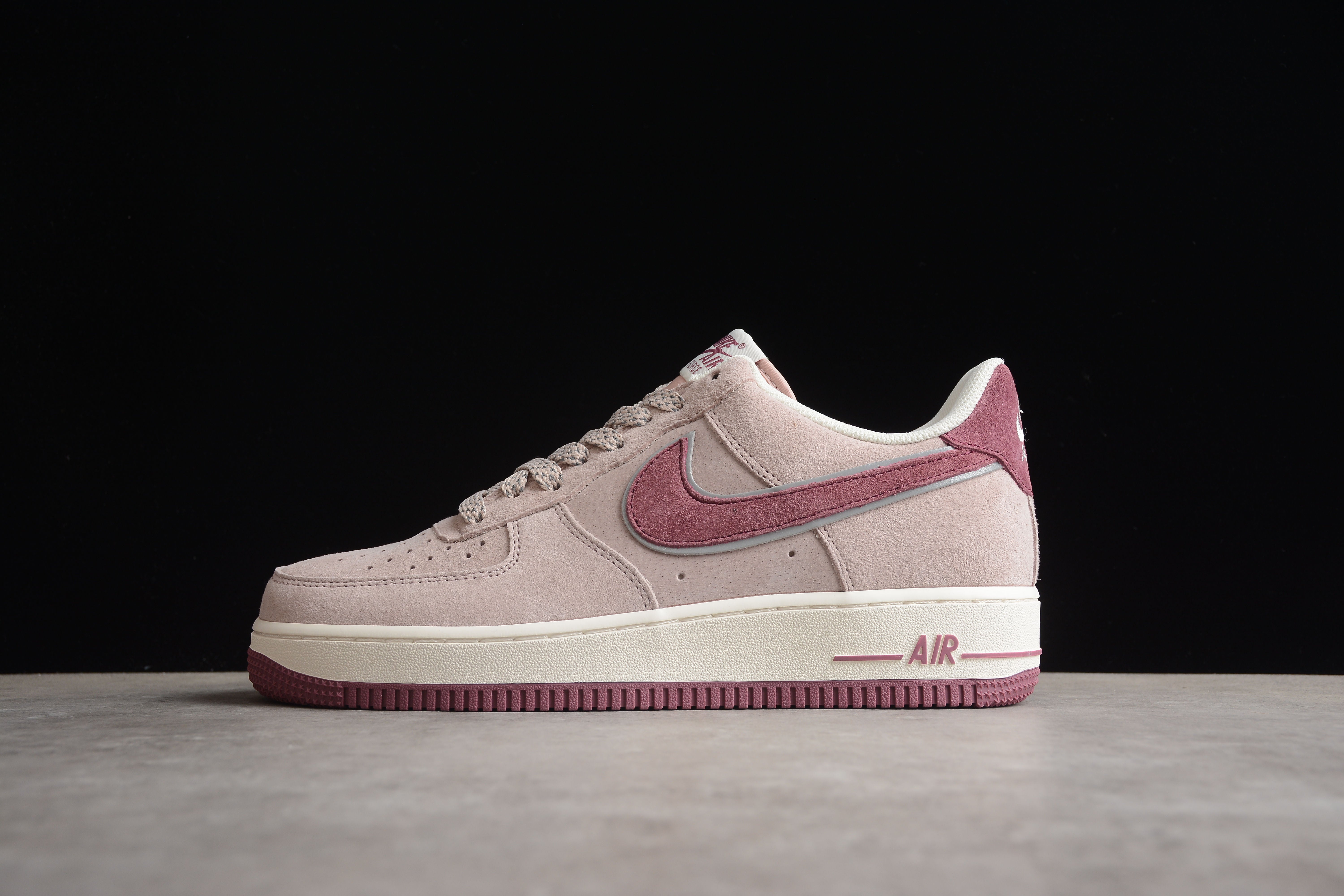 Nike airforce A1 purple  shoes