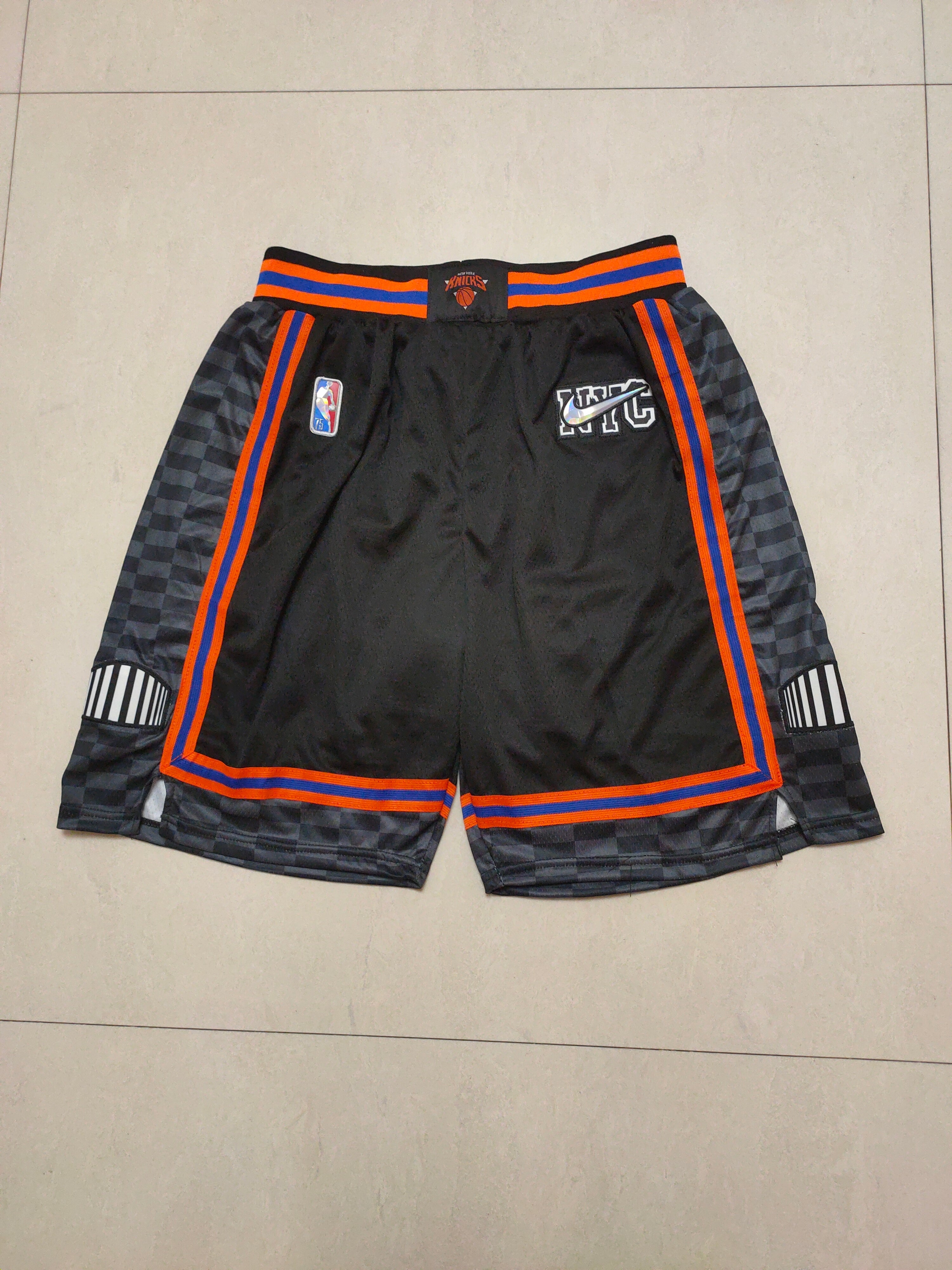 Knicks black and red shorts