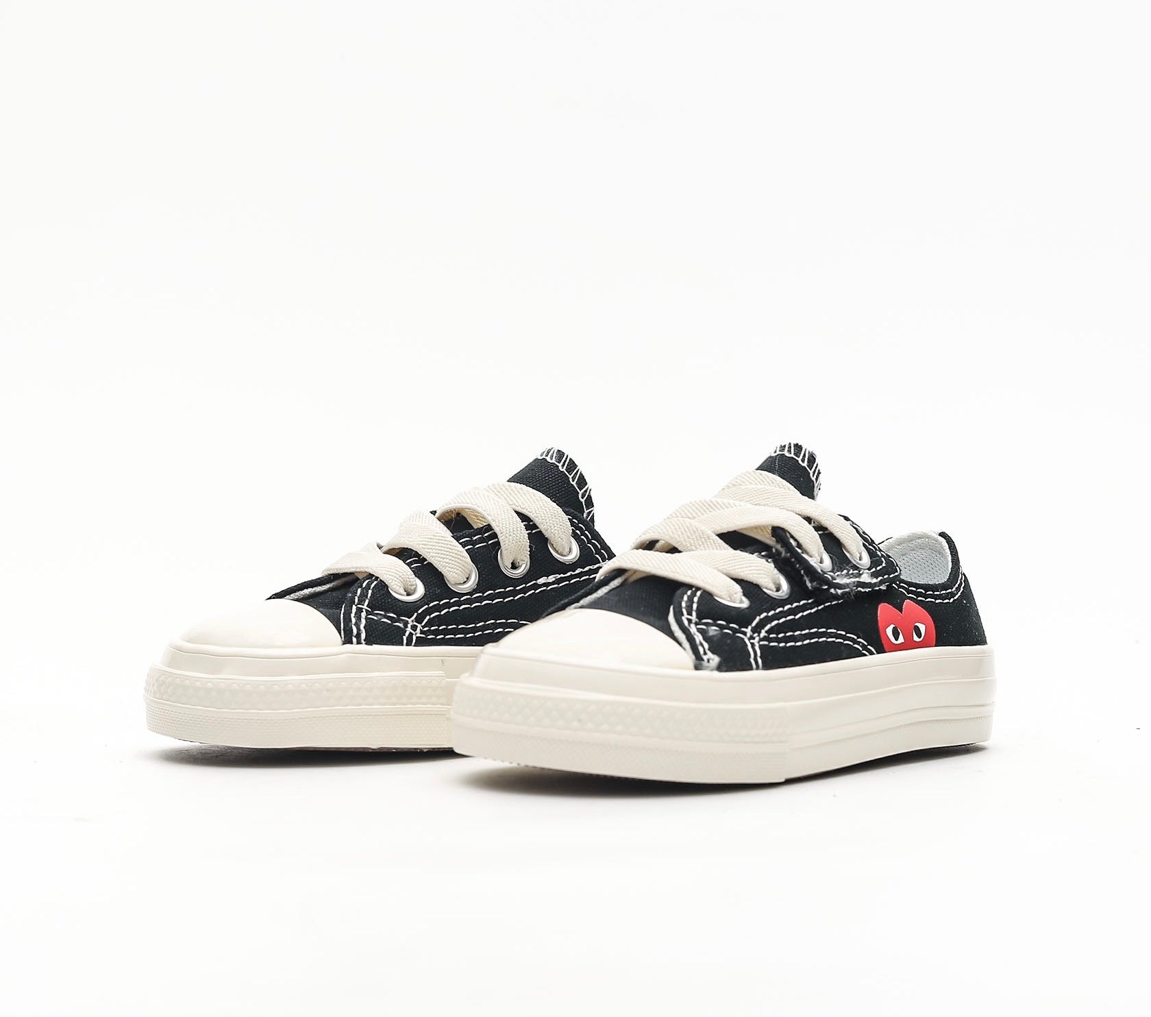Converse heart black shoes