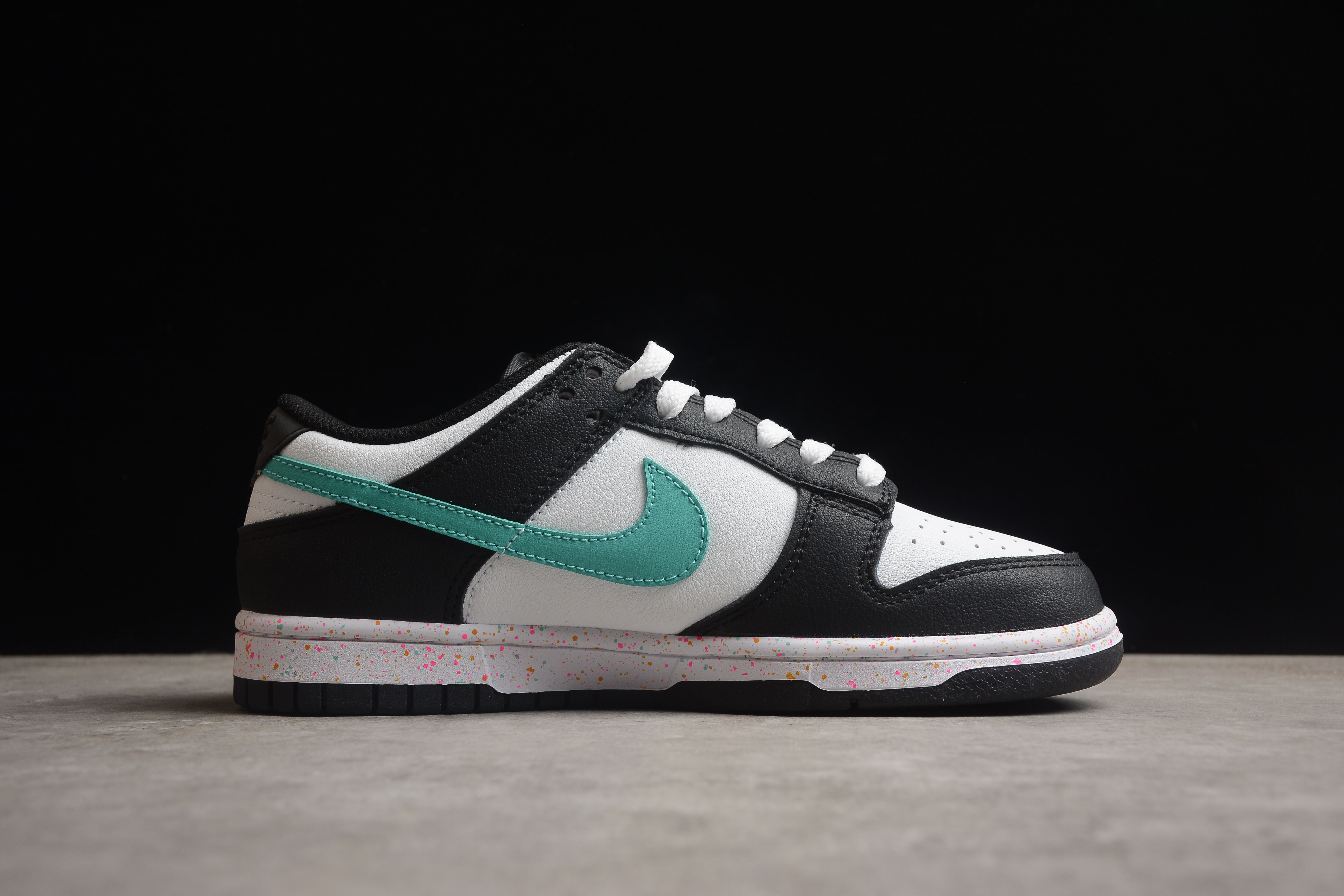 Nike SB dunk low chaussures déconstruites