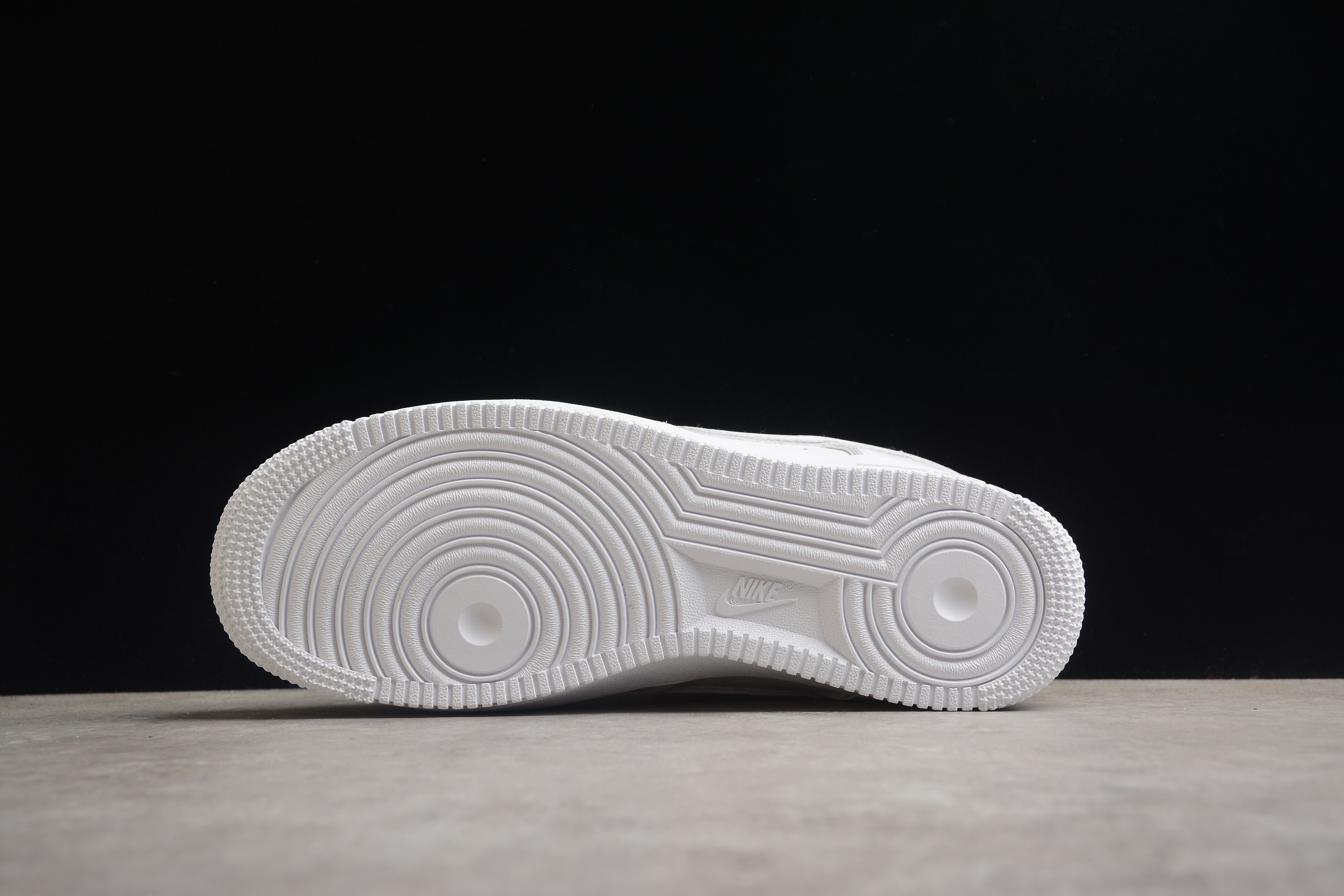 Nike airforce A1 classic white shoes