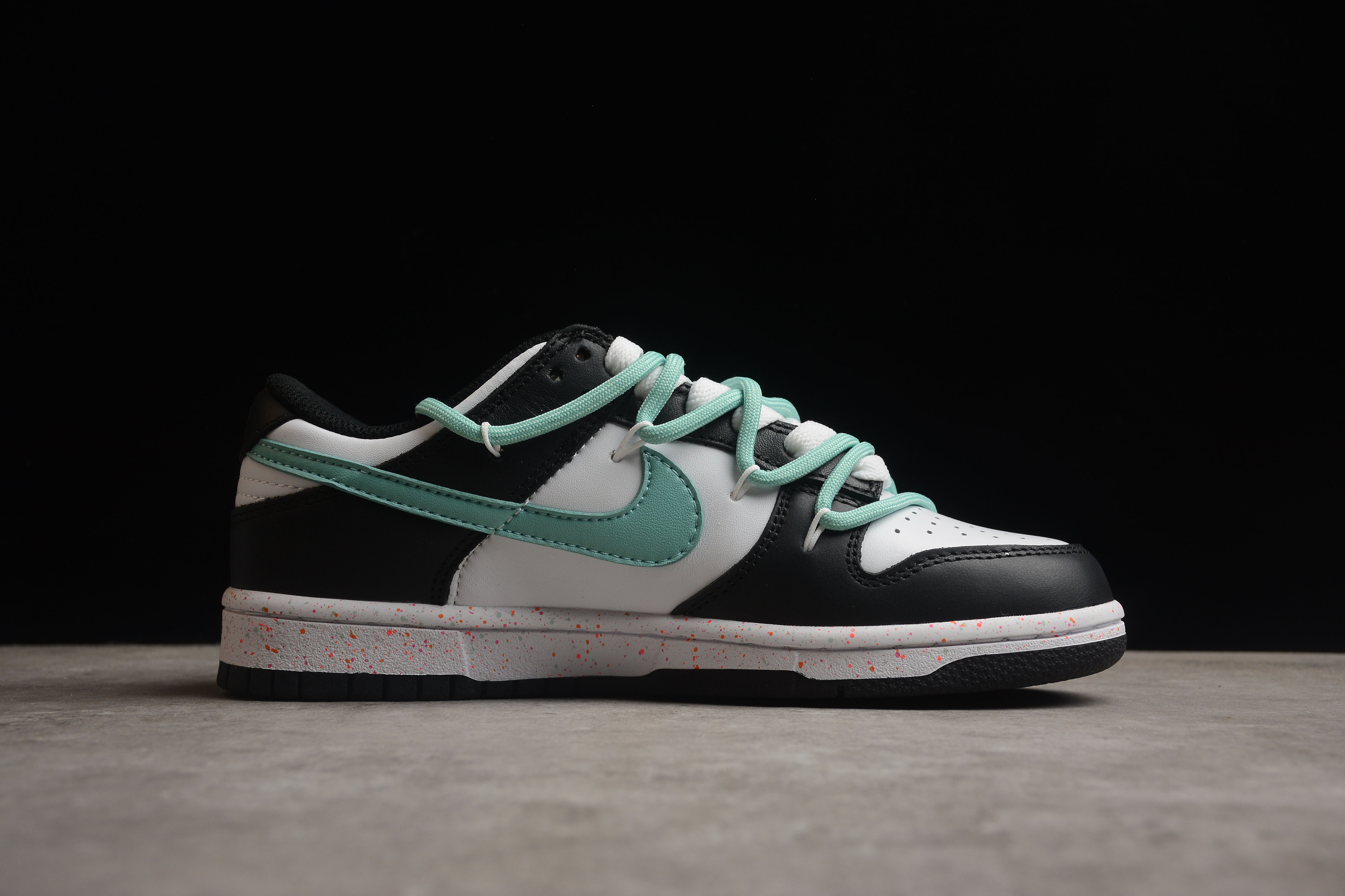 Nike SB dunk low tiffany blue shoes