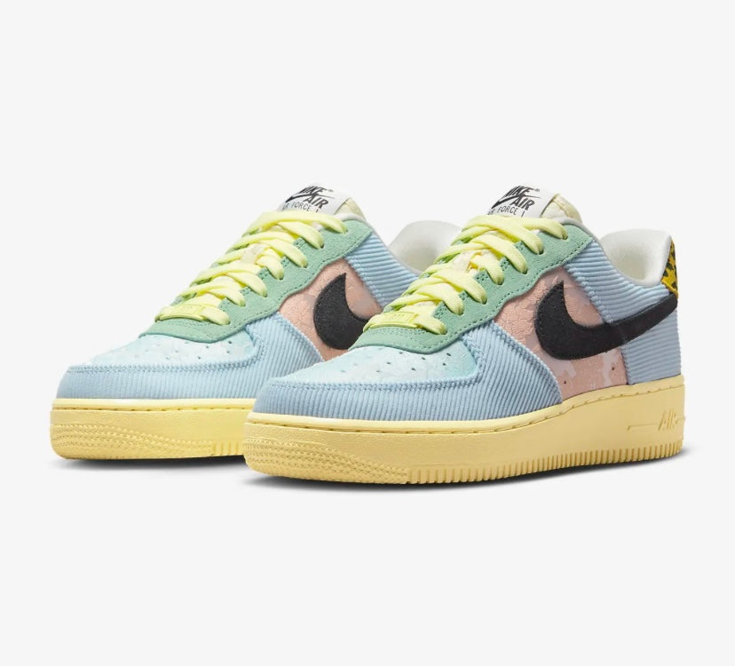 Chaussures Nike Airforce A1 multicolores