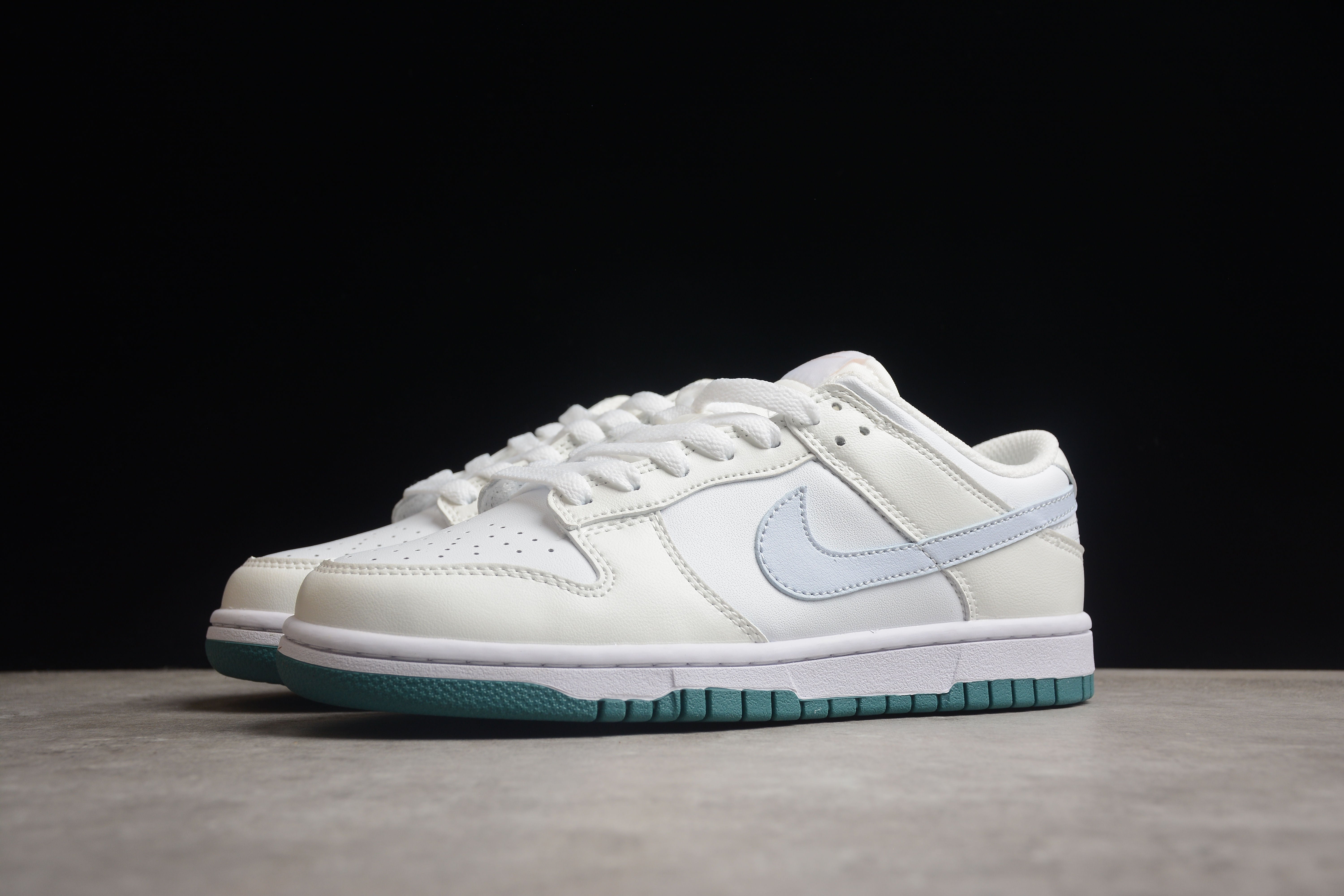 Nike SB dunk low chaussures vertes