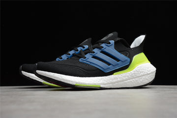 Chaussures Adidas ultraboost noir bleu vert