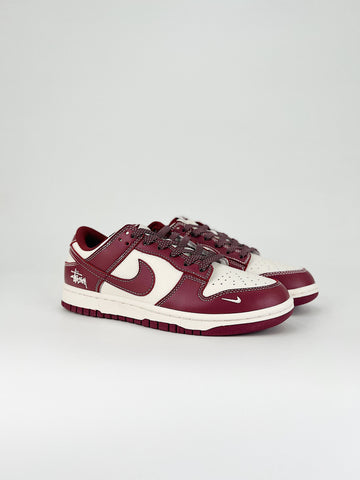 Nike SB Dunk low dark red