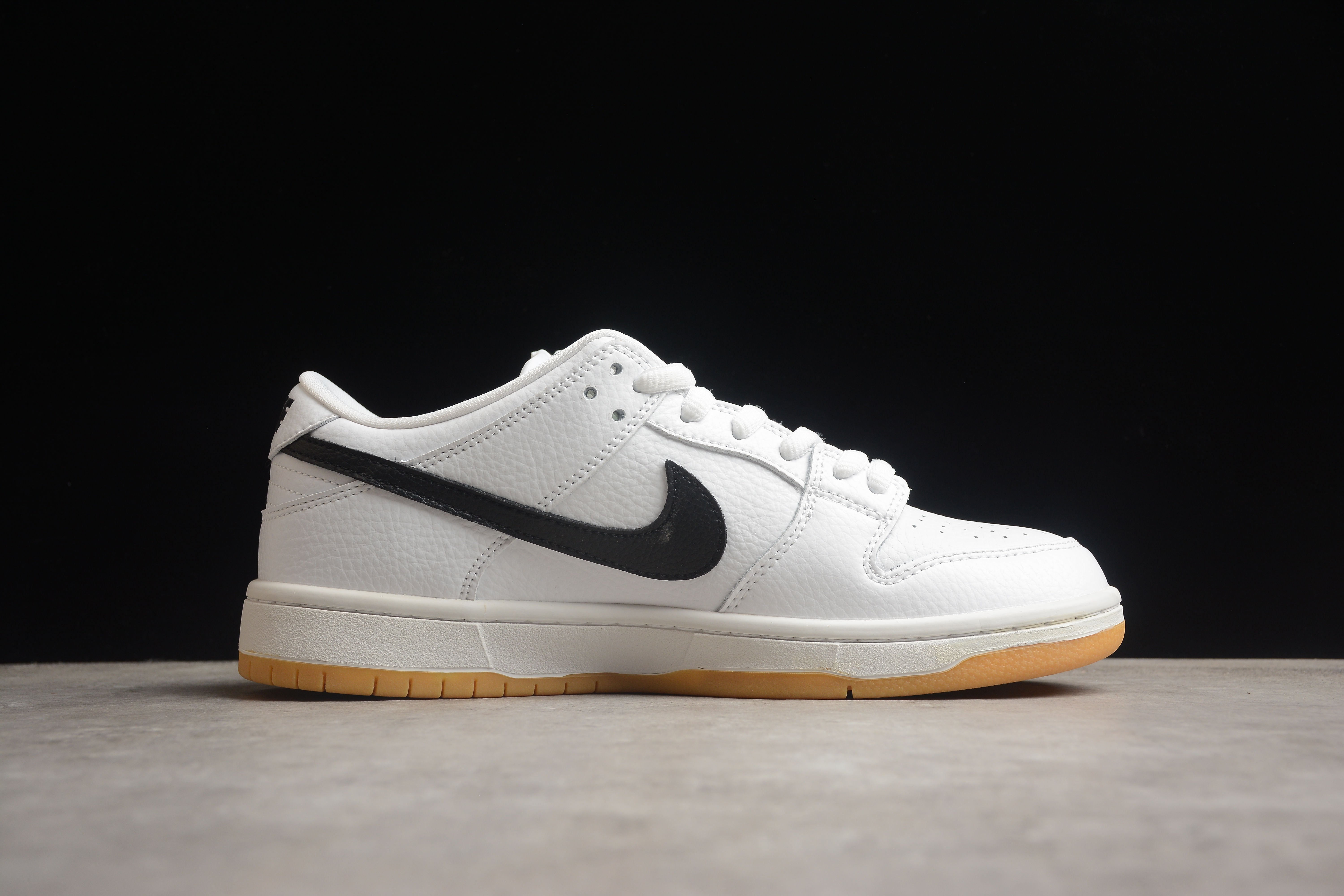 Nike SB dunk basses chaussures blanches