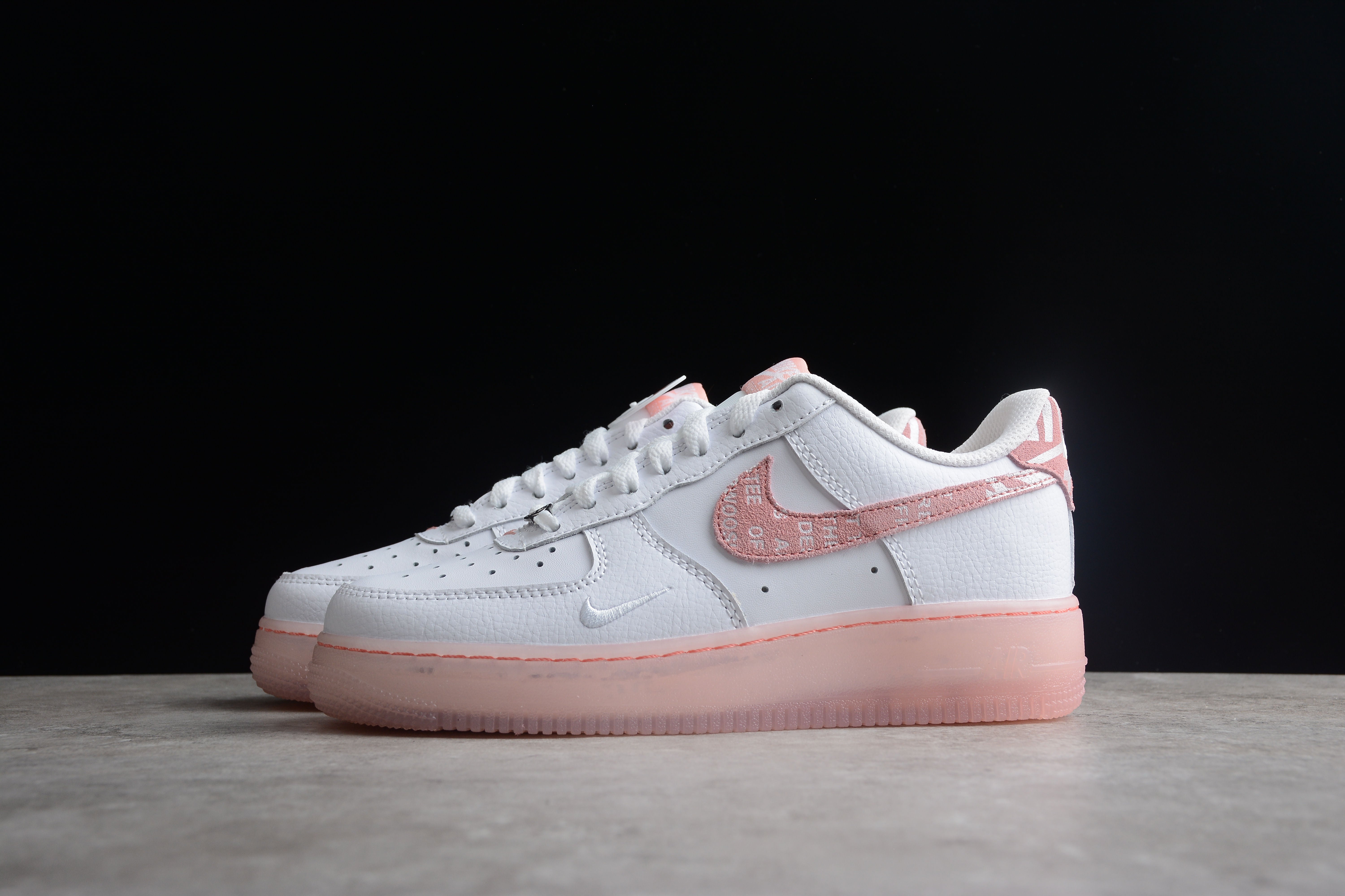 Nike airforce A1 pinkish shoes