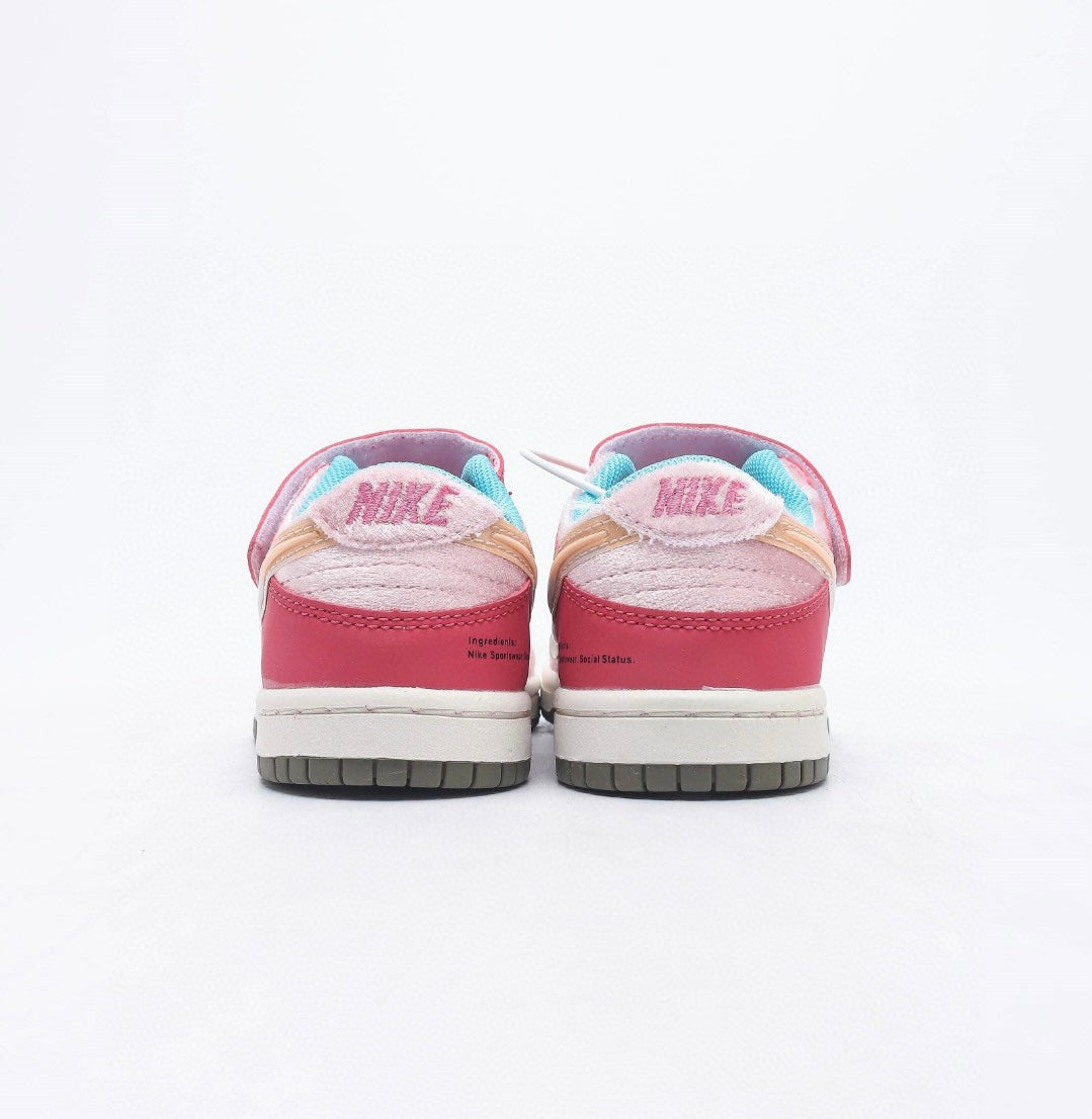 Nike SB zoom dunk high classy pink shoes