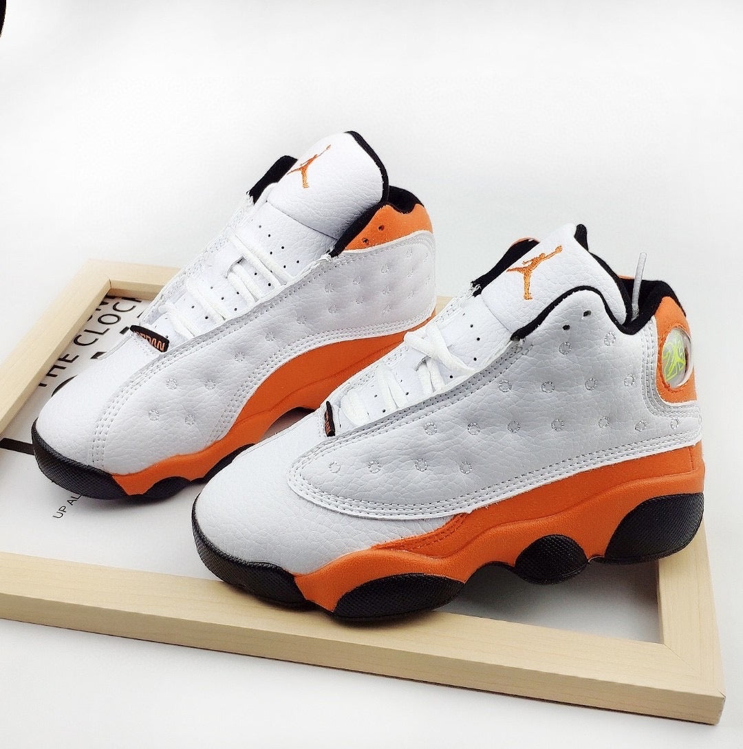 Chaussures Air Jordan 13 Retro BP blanches et orange