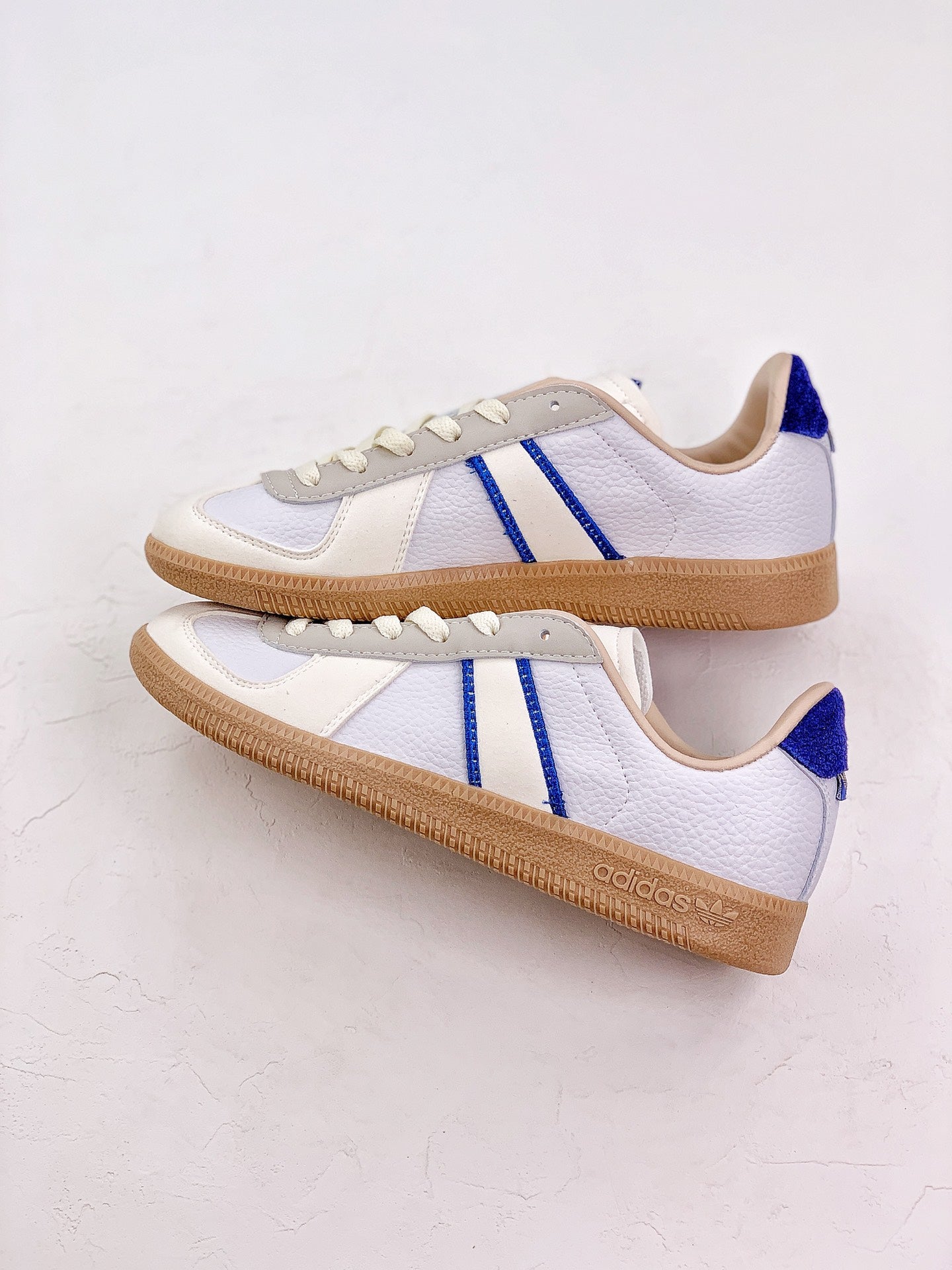 Adidas samba white beige shoes