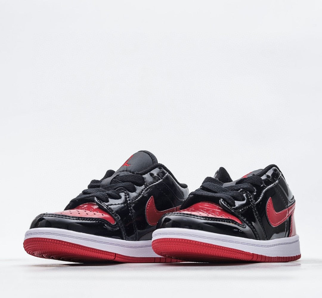 Nike air jordan low rouge/noir chaussures